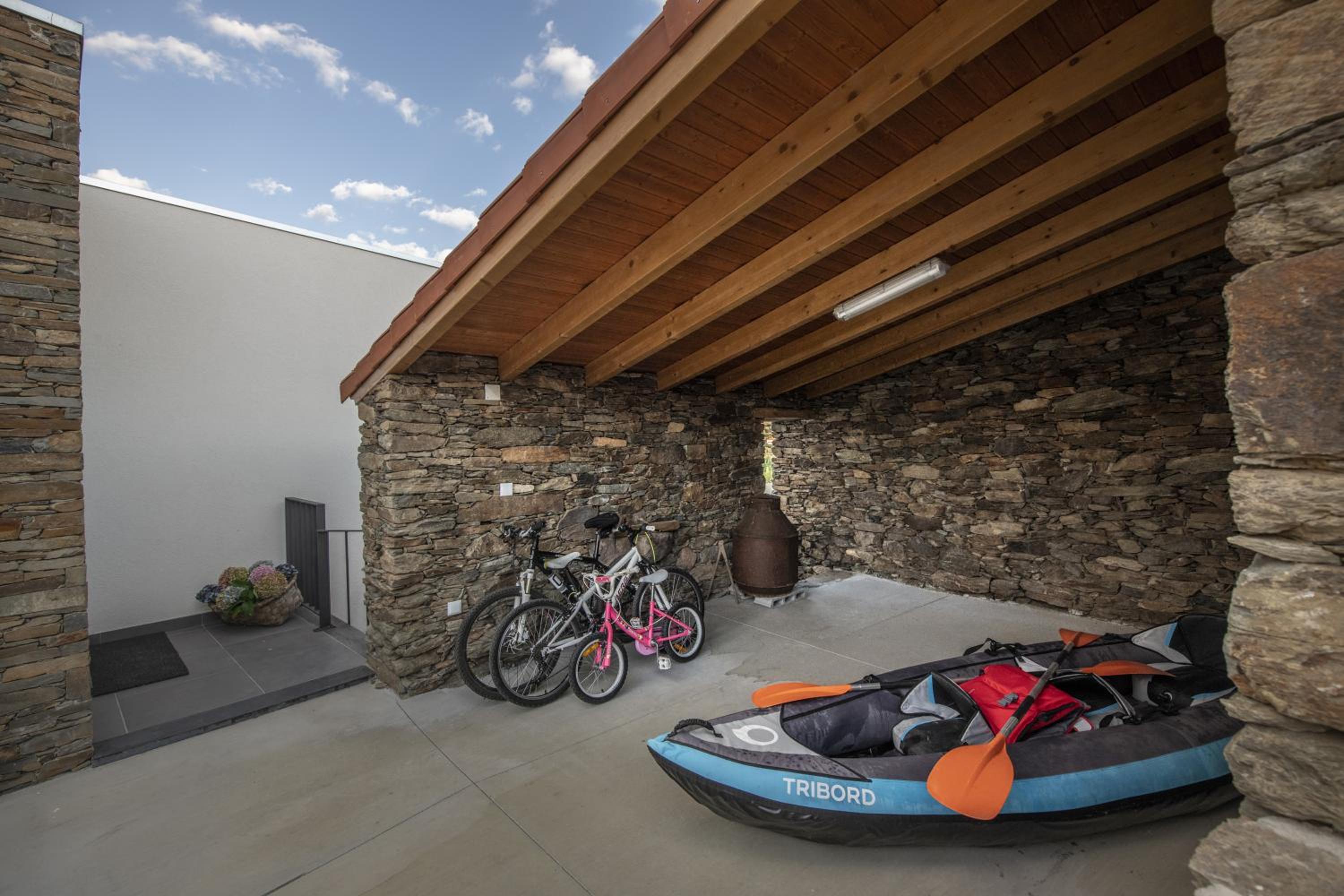 Longra Family Villa & SPA view 2