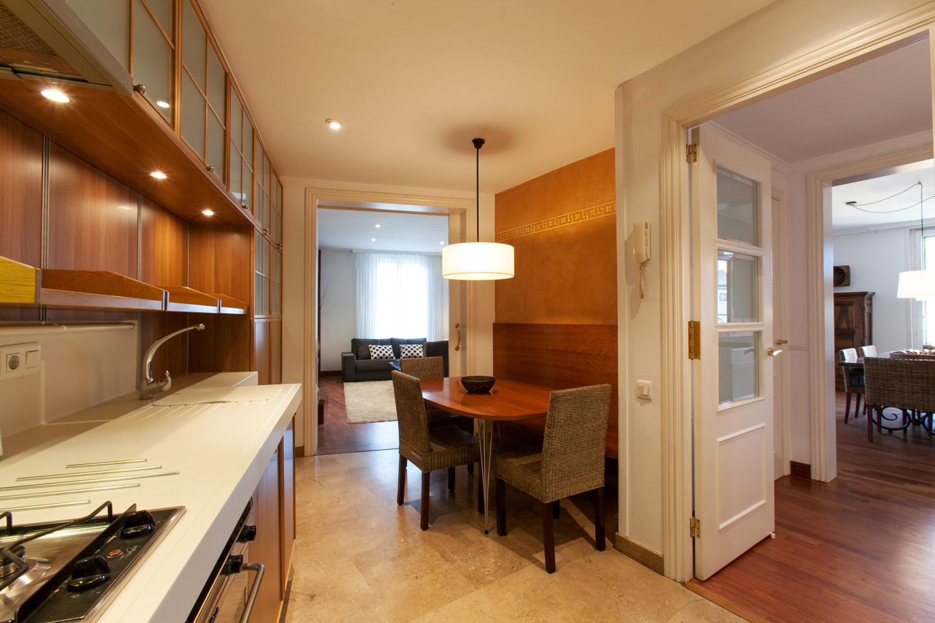 Serennia Apartamentos Ramblas - Plaça Catalunya