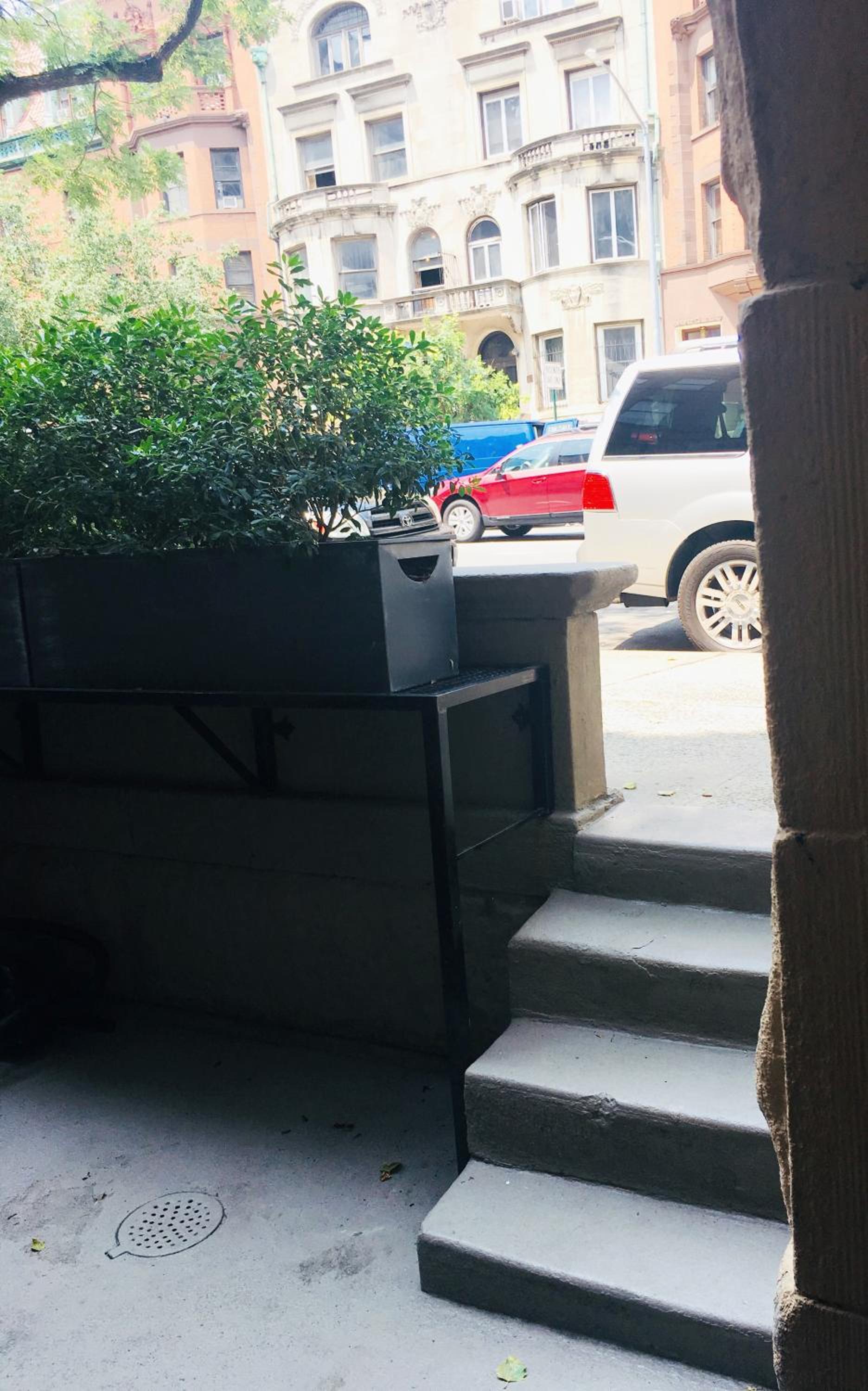 2-bedroom in Upper West Side, private entrance