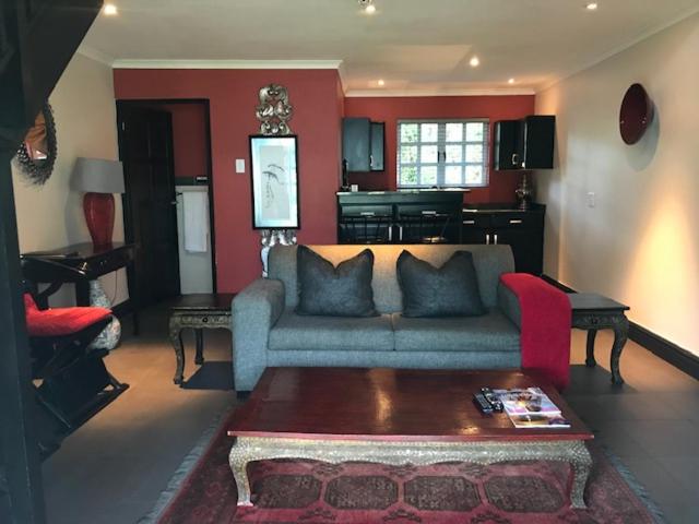 Valley Lodge