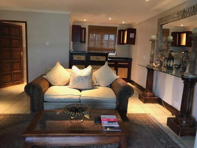 Valley Lodge