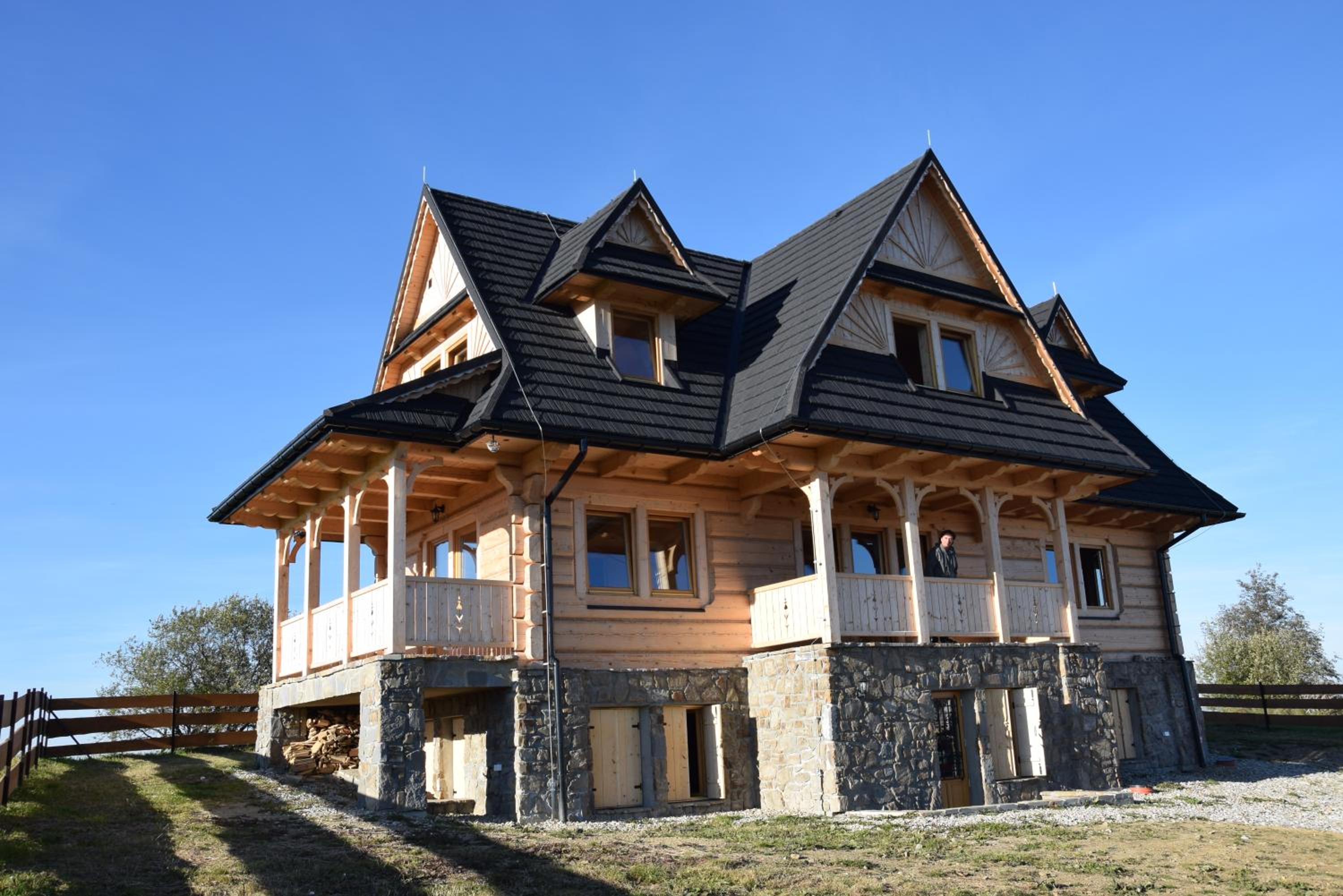 Dom z widokiem na Wierchy. Traditional folk house view 3