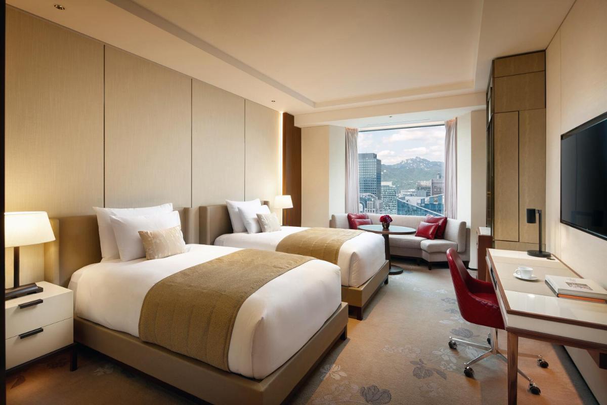 Lotte Hotel Seoul Executive Tower 92