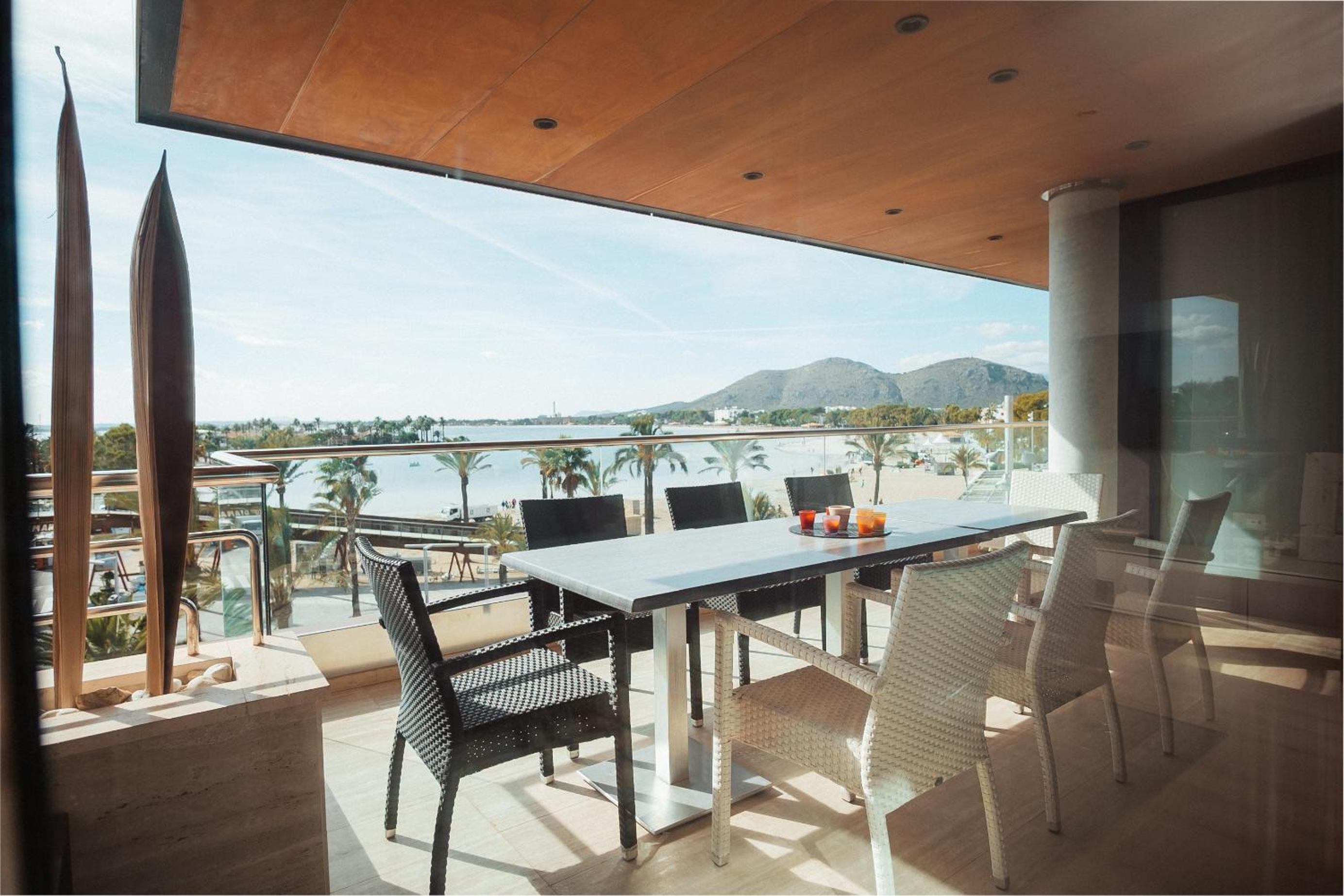 Luxury sea view Apartment in Puerto de Alcudia view 5