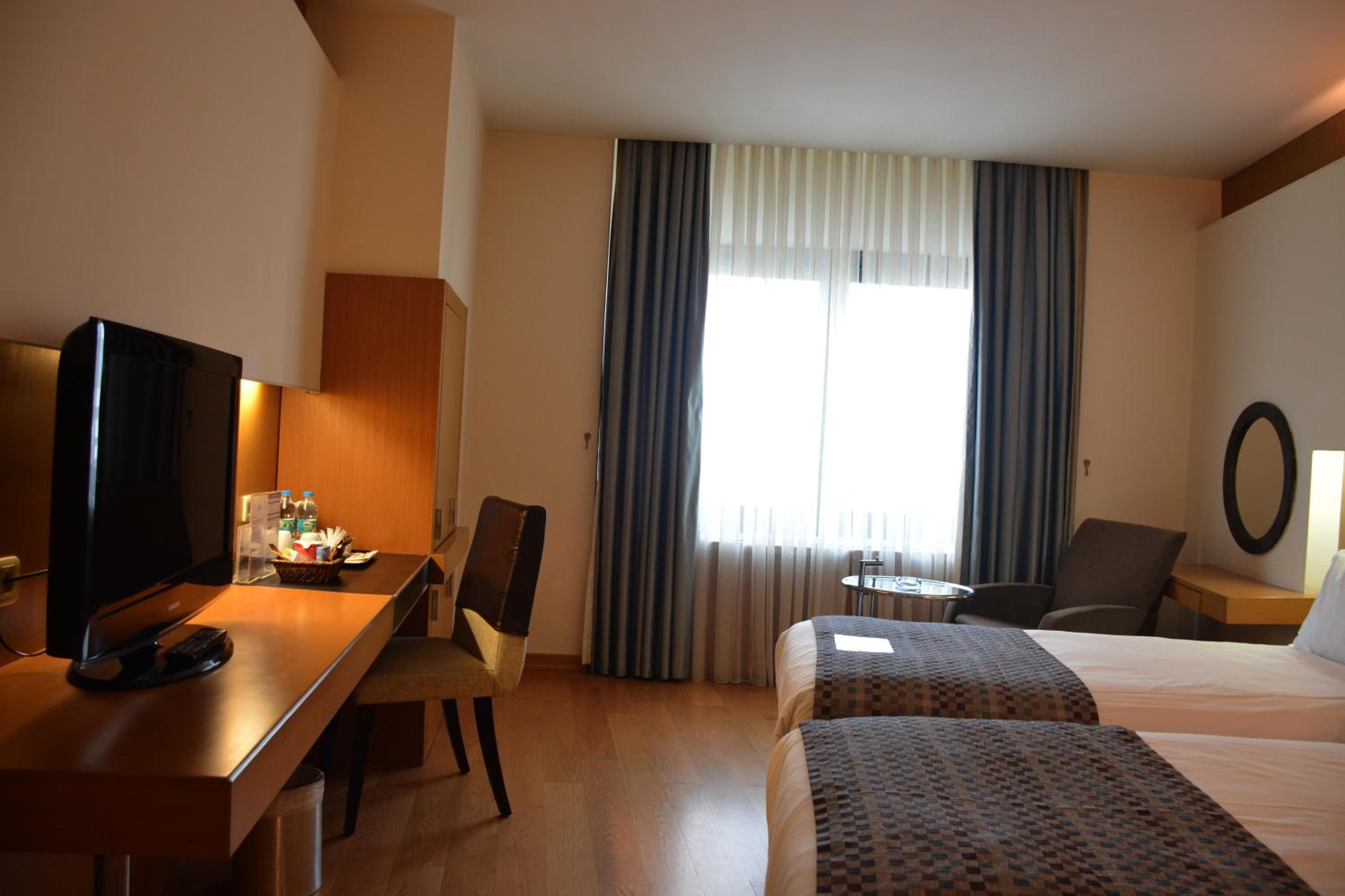 Surmeli Istanbul Otel - Image 29