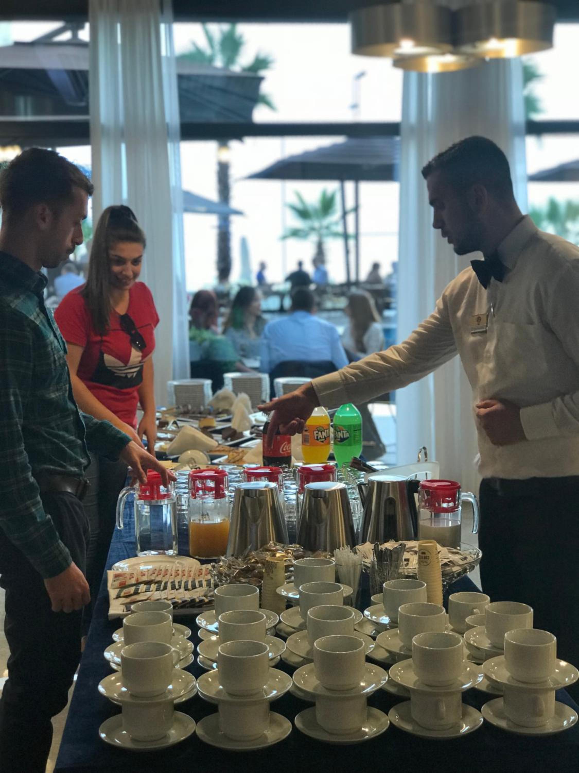 breakfast buffet