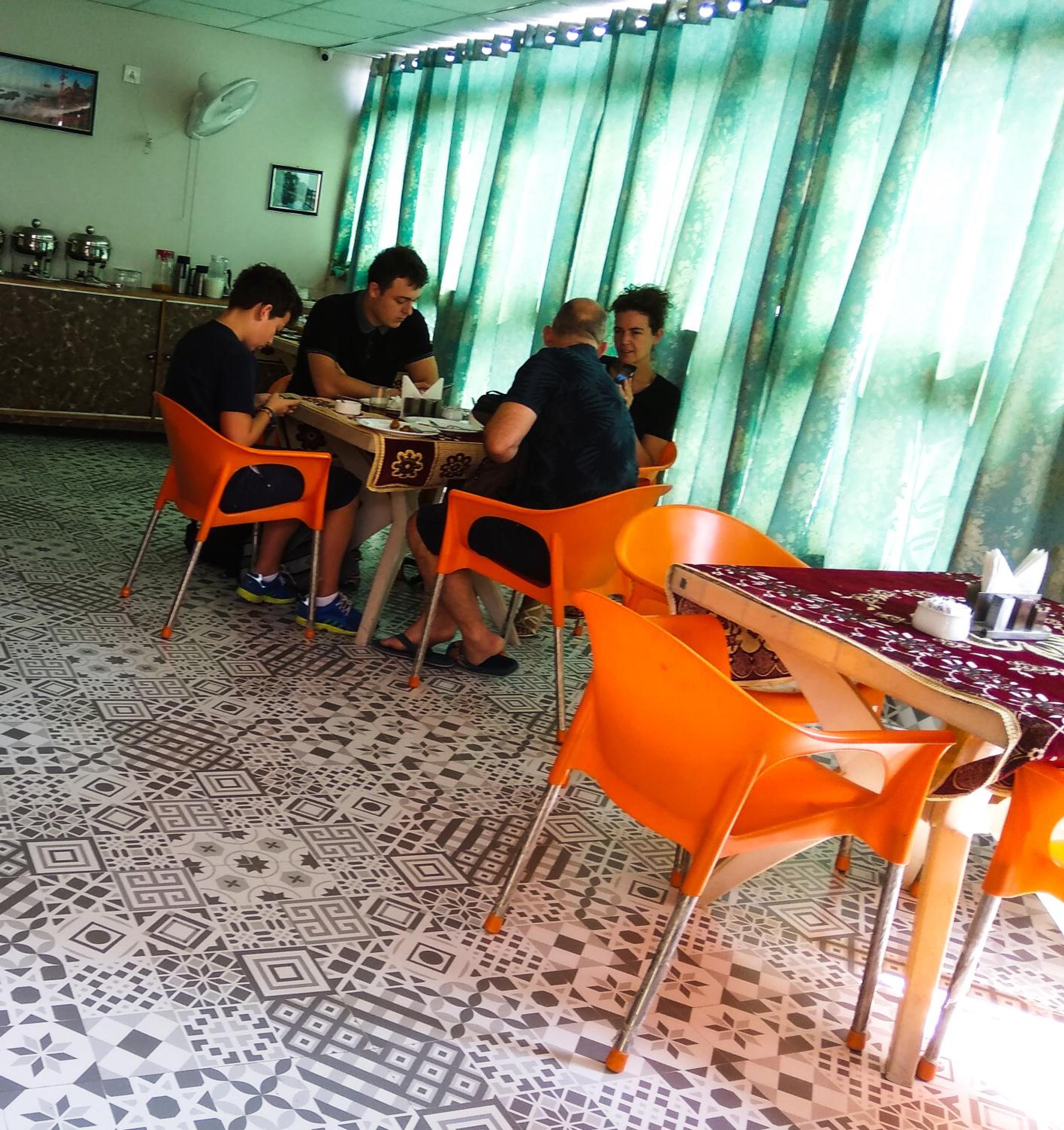dining