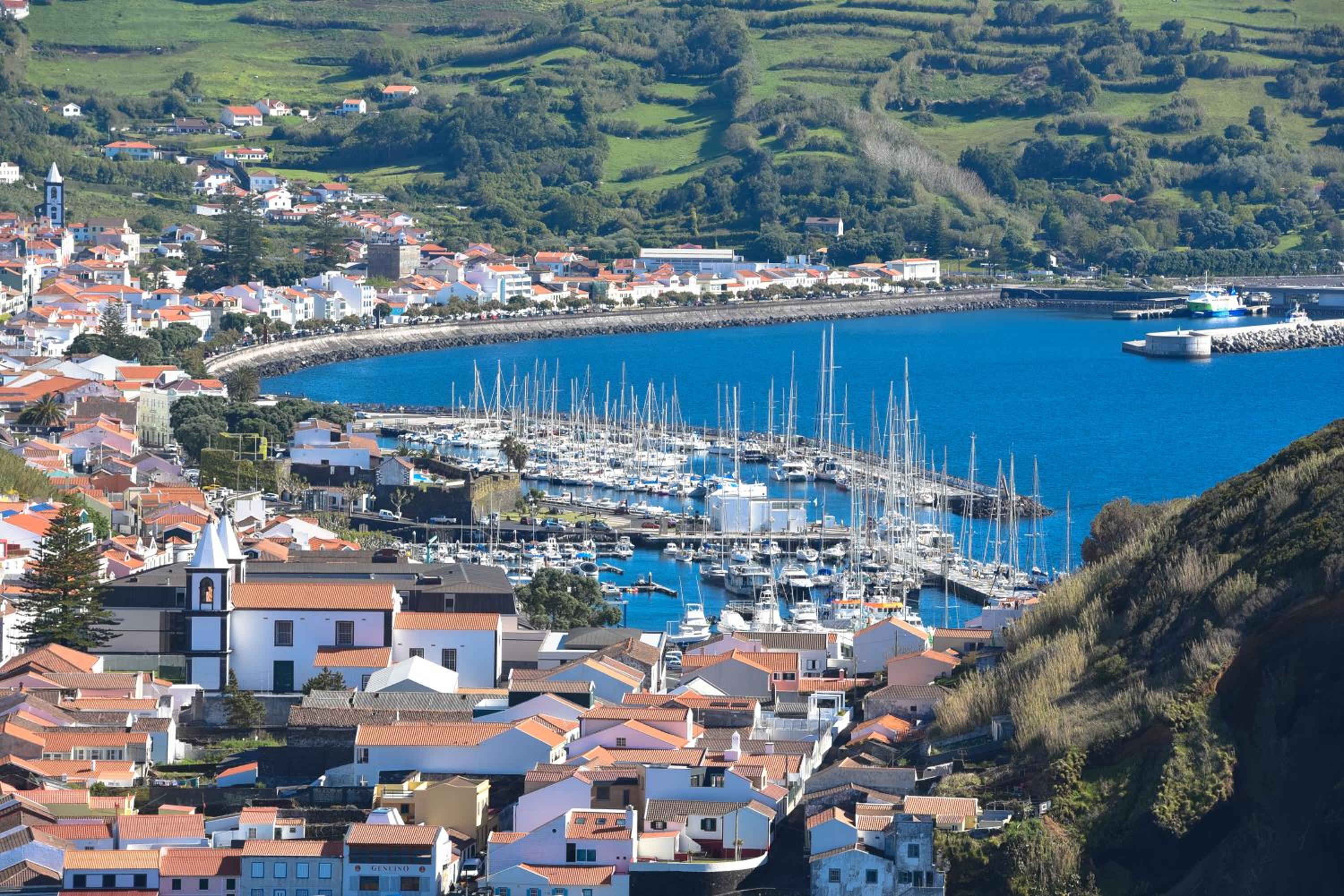 Porto Pim Bay