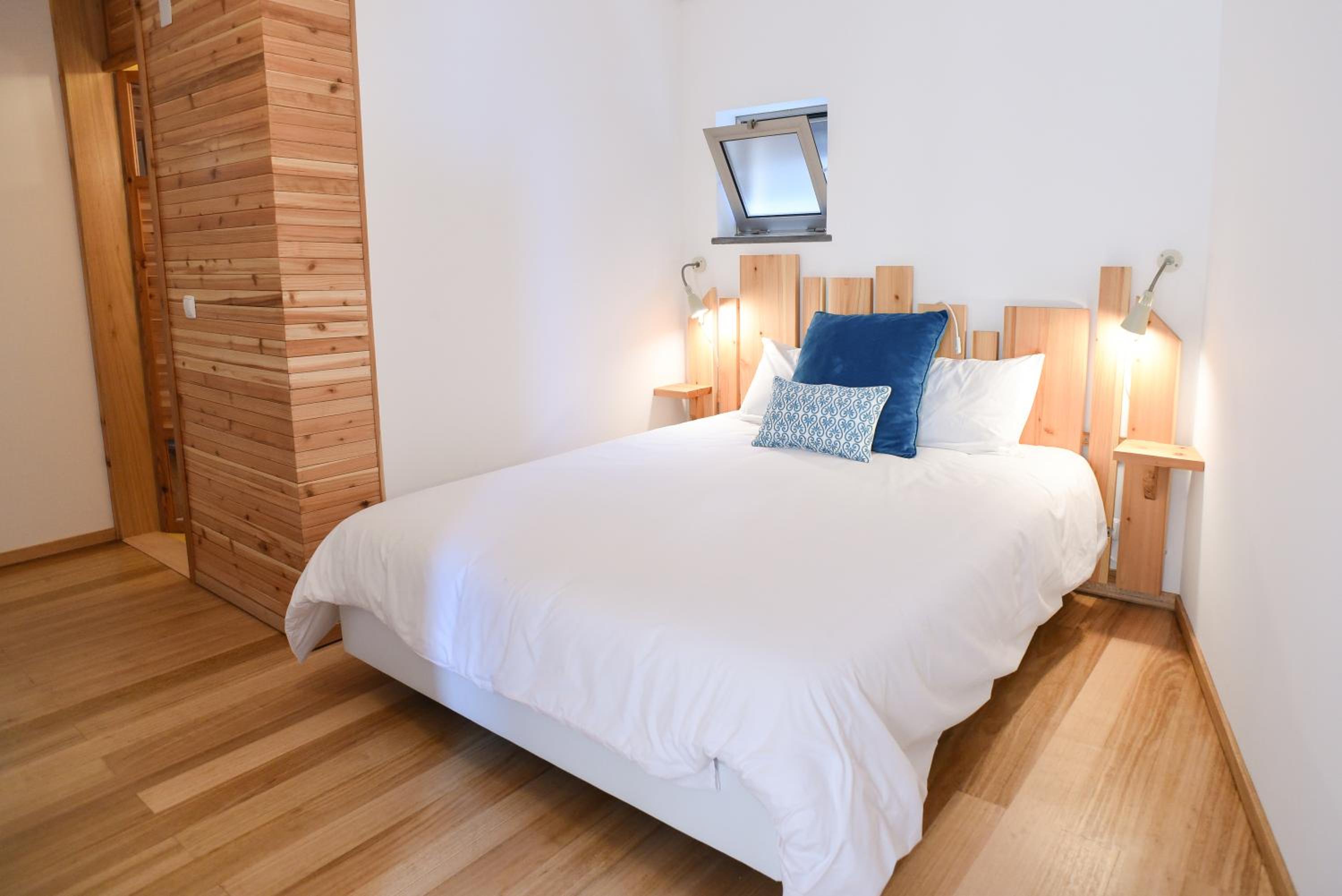 Porto Pim Bay