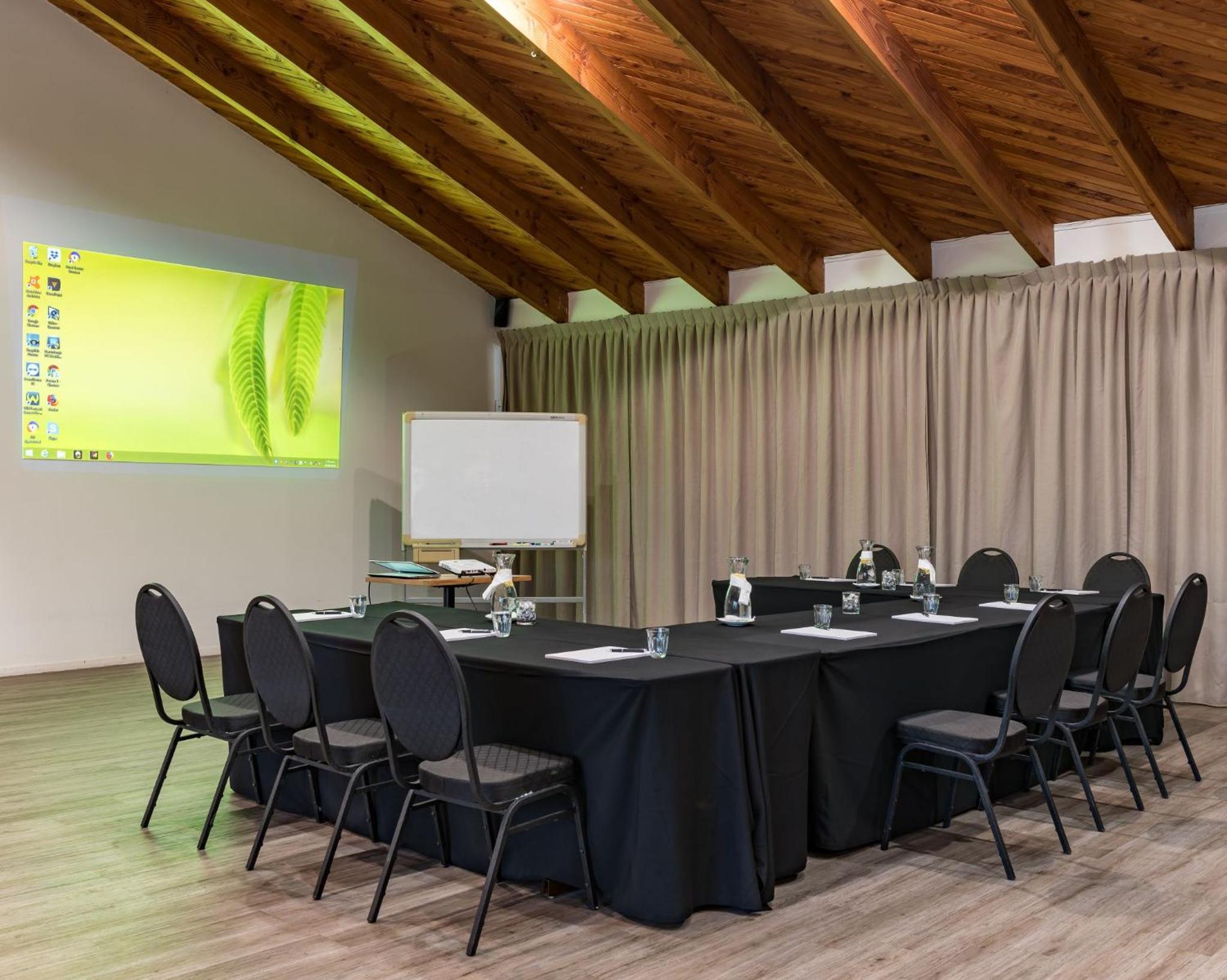meeting & event spaces