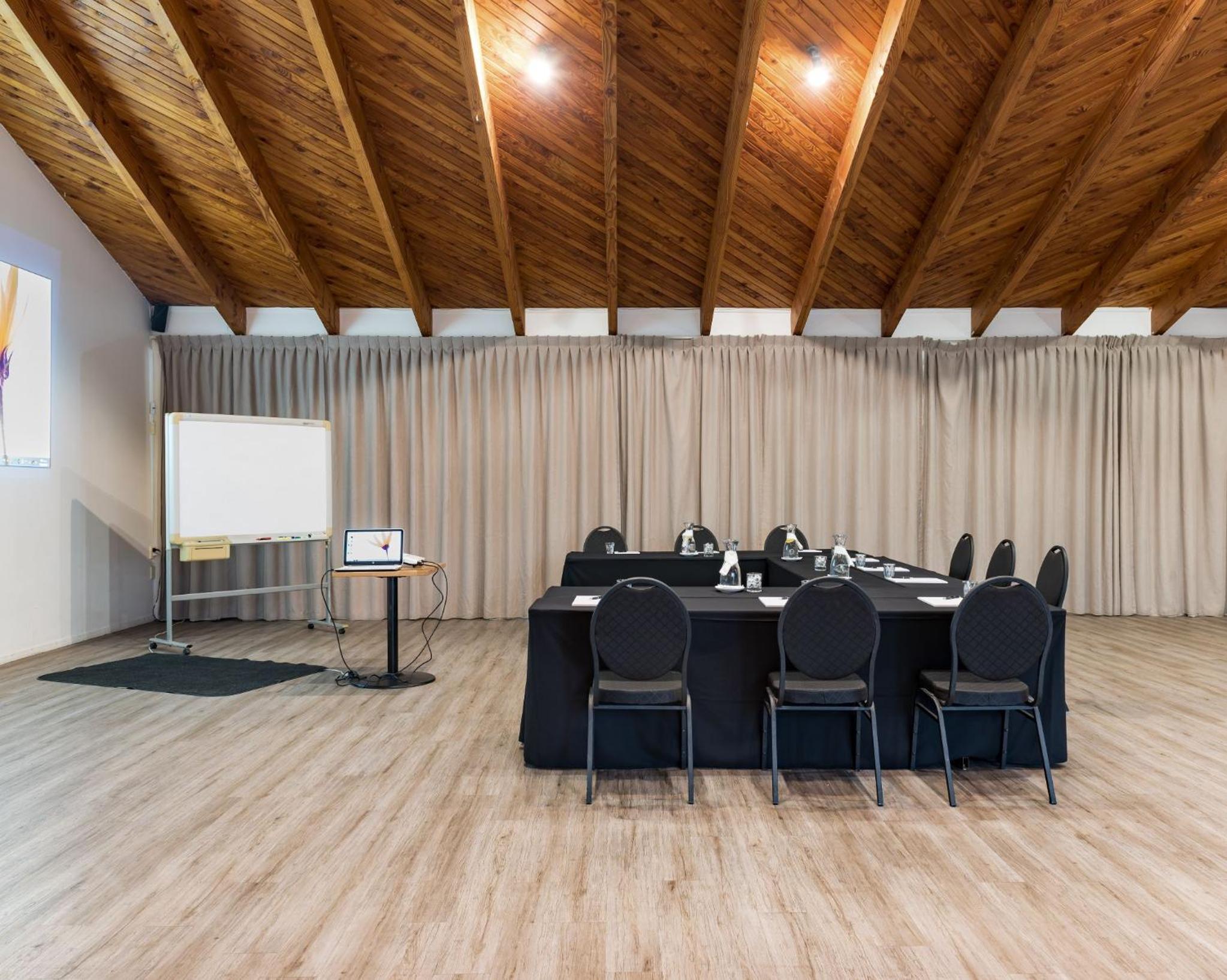 meeting & event spaces