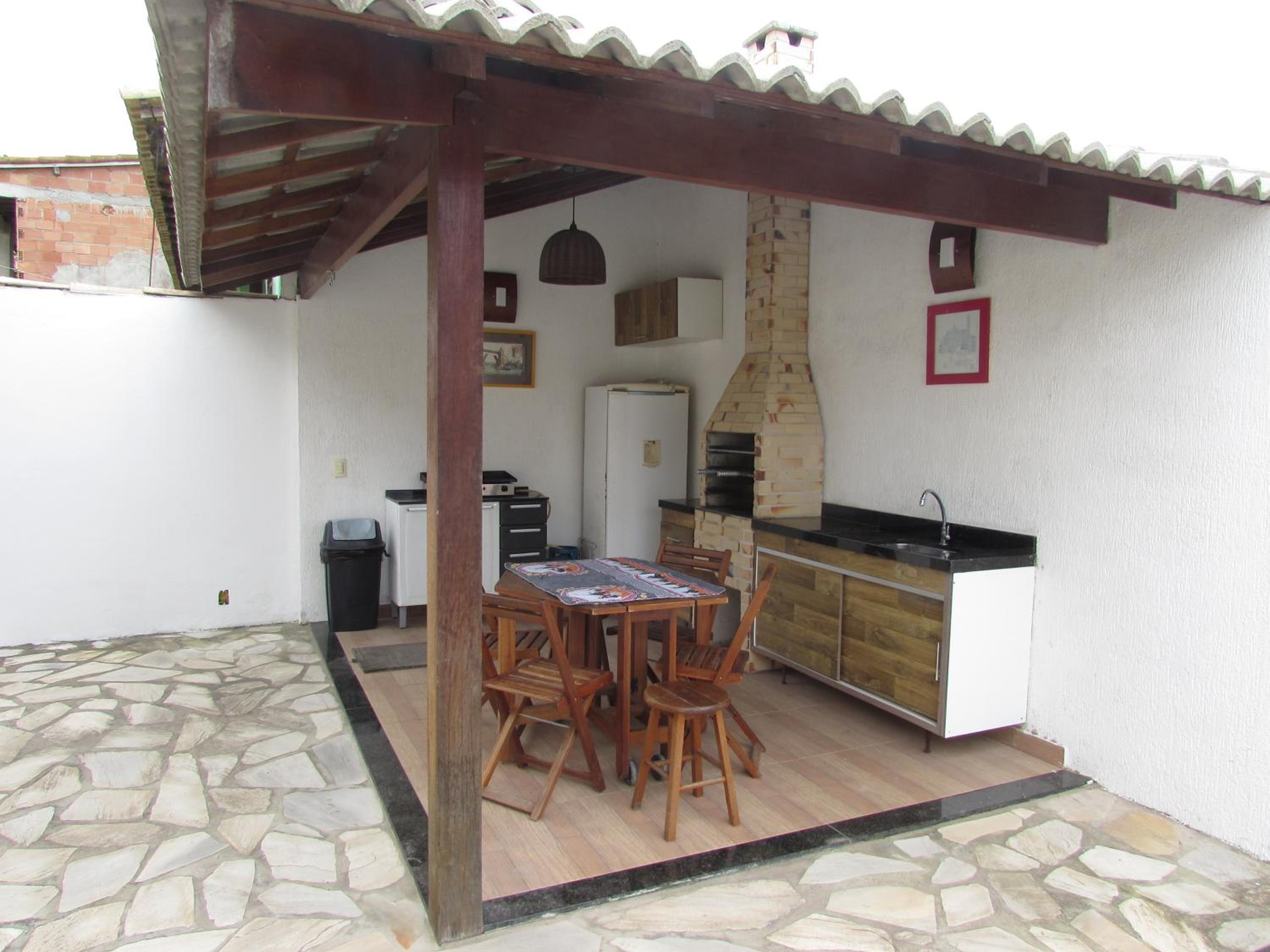 Holiday House With Pool