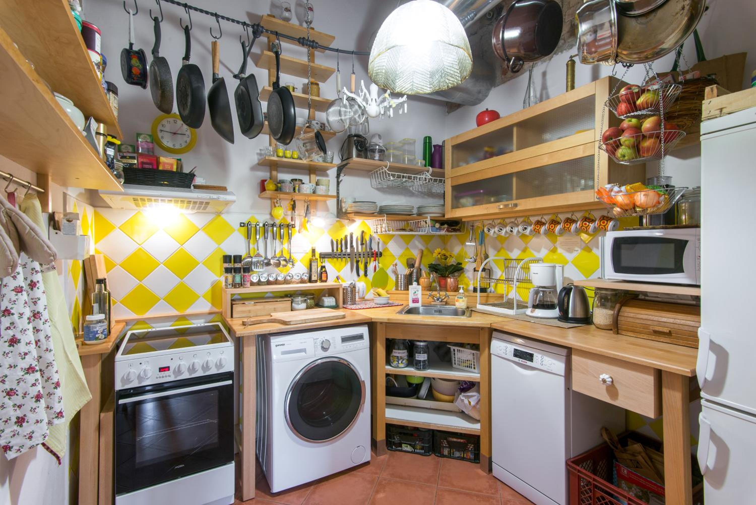 Victoria Design Stays - Apartment Rehorova