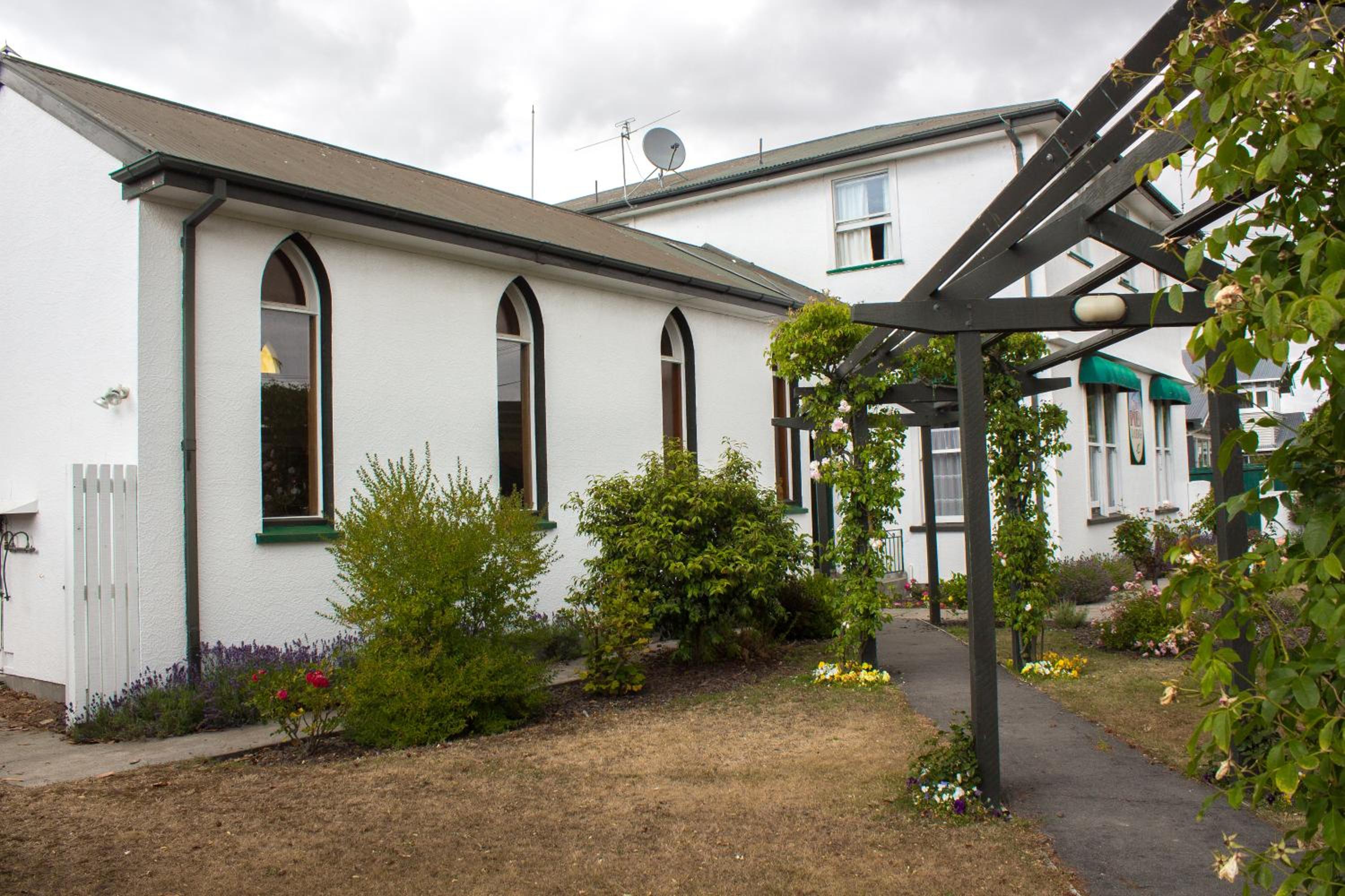 The Pier Lodge Bed And Breakfast view 3