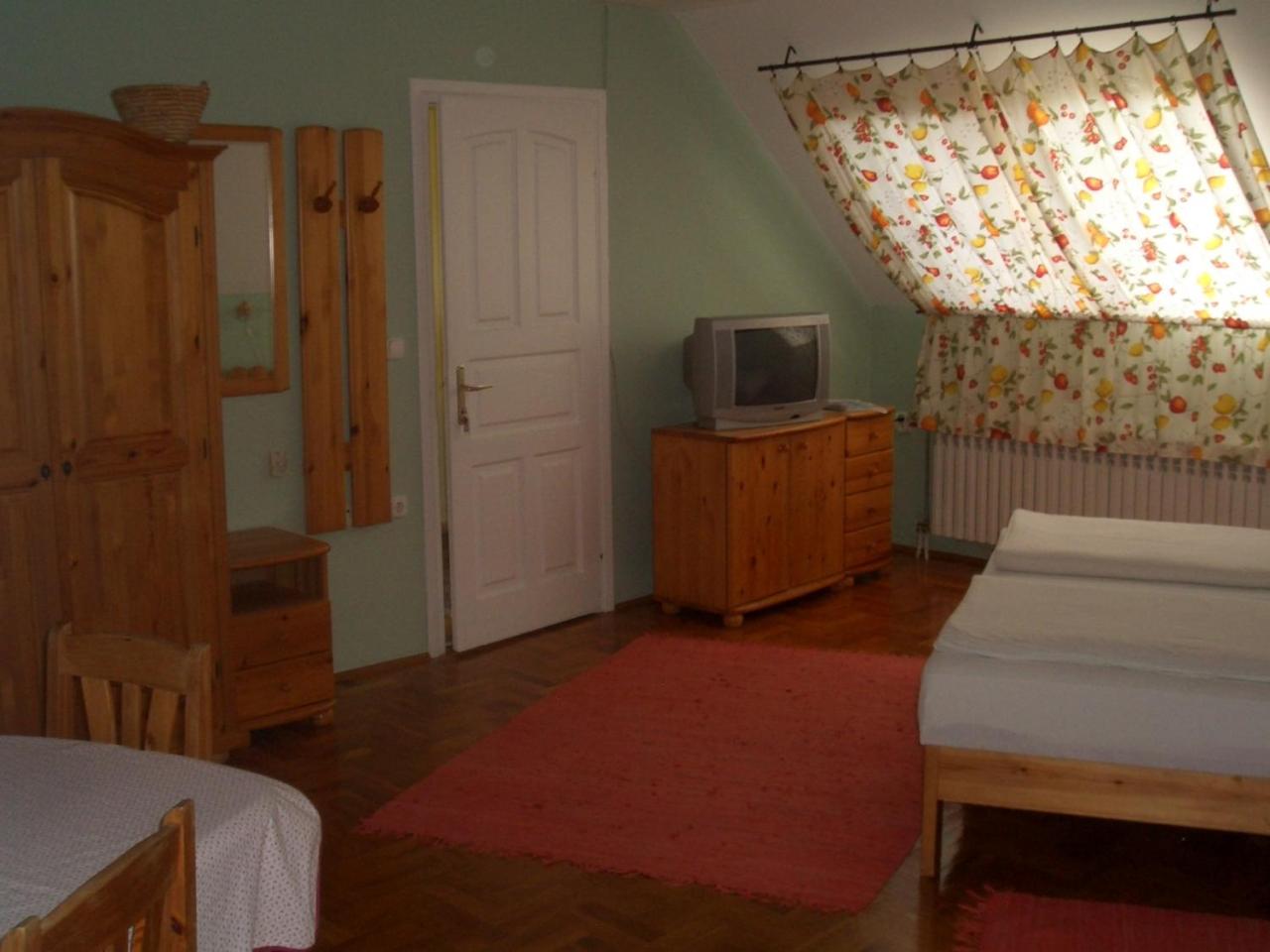Apartments-Mini-Hotel