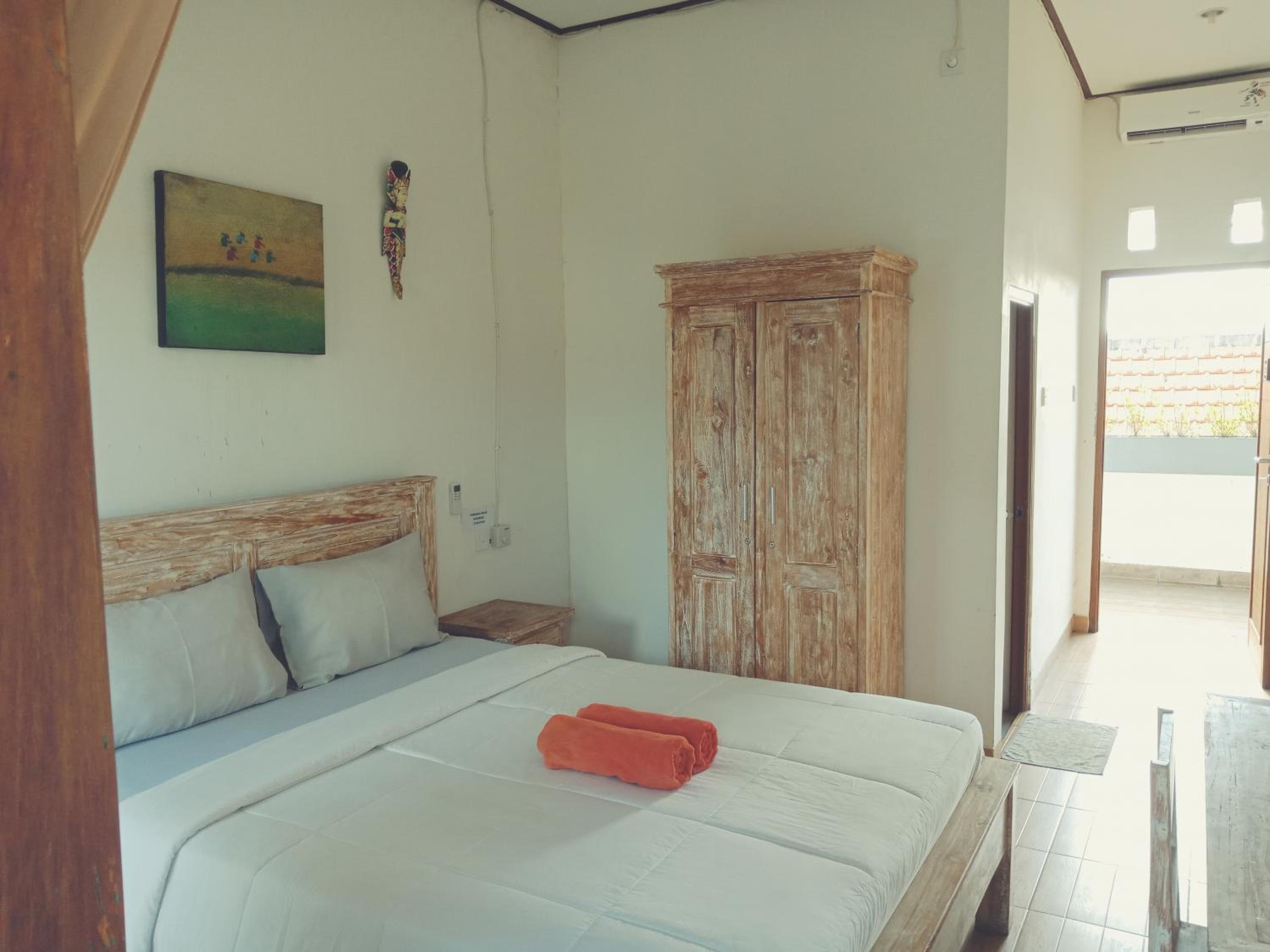 Purnama Guesthouse view 5