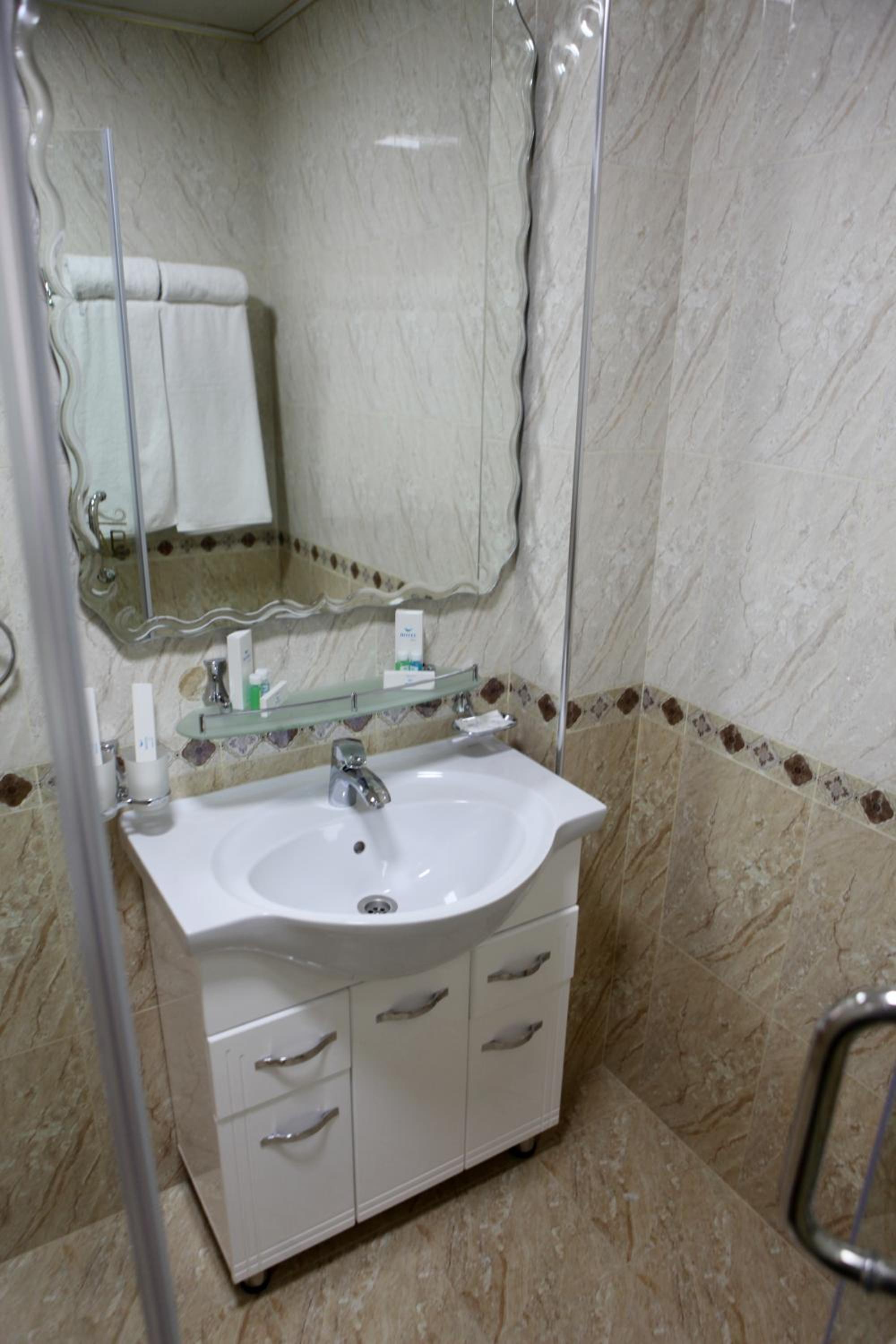 Photo 20