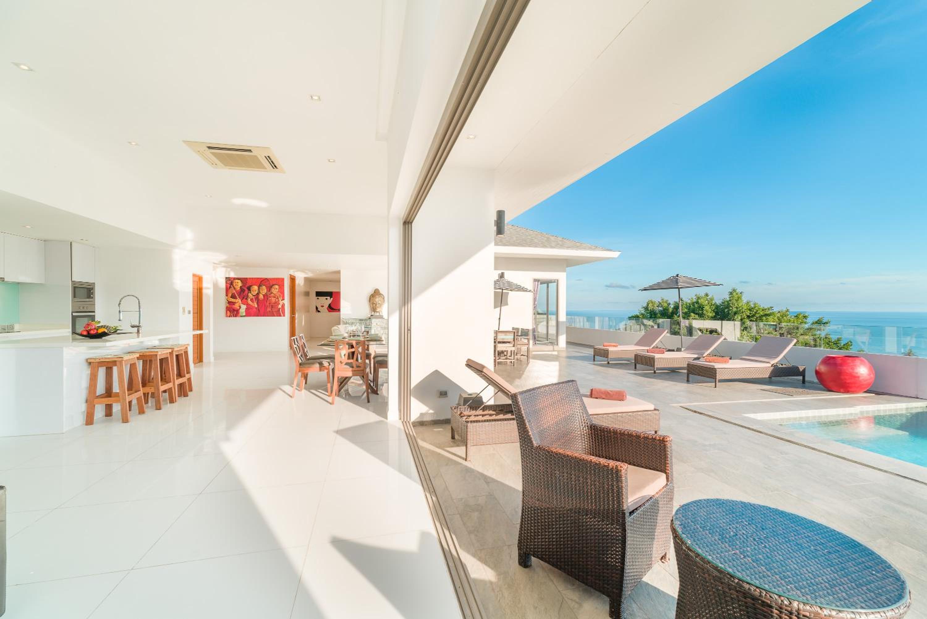 Villa Marinella view 3