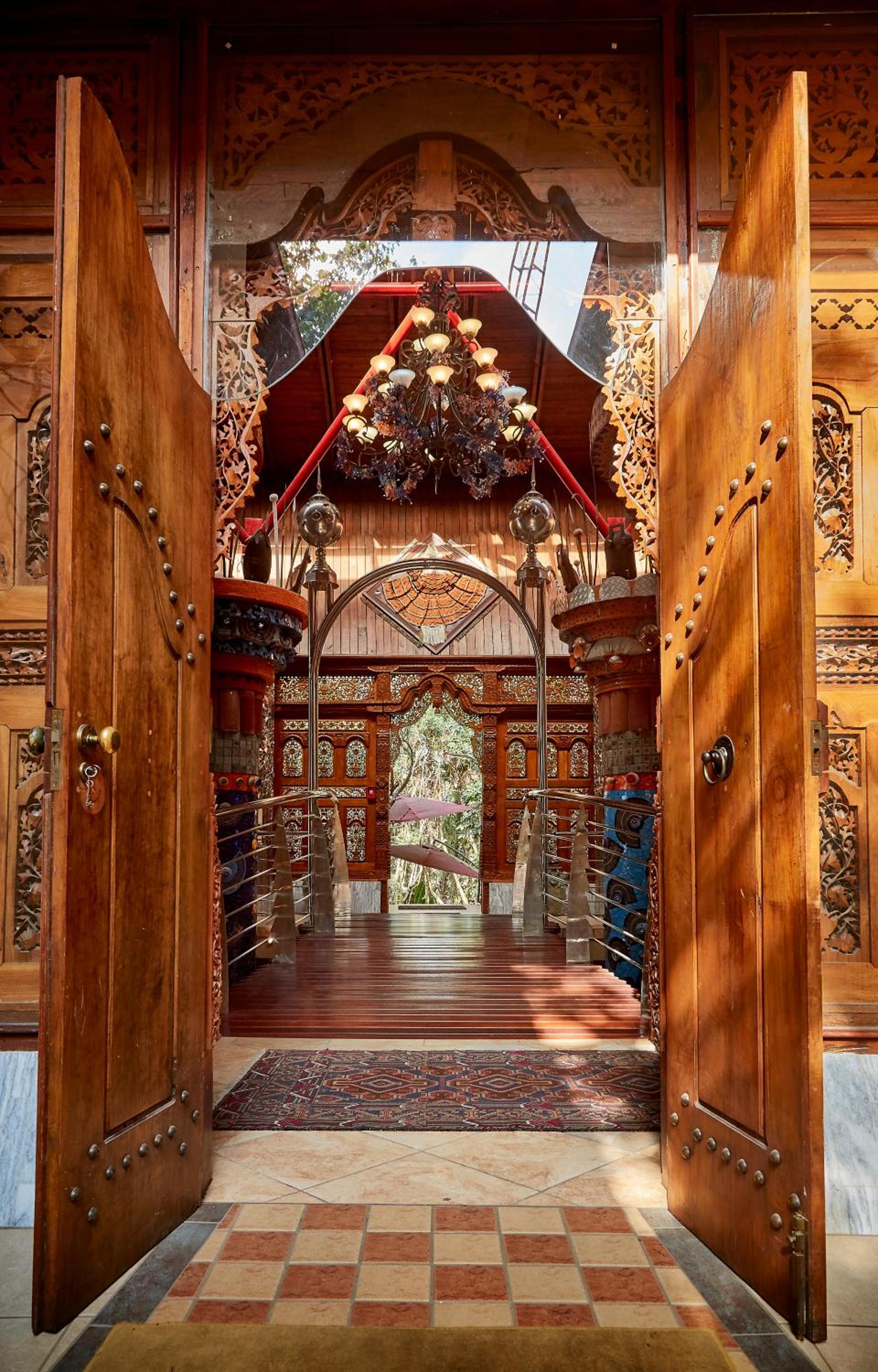 AmmaZulu African Palace