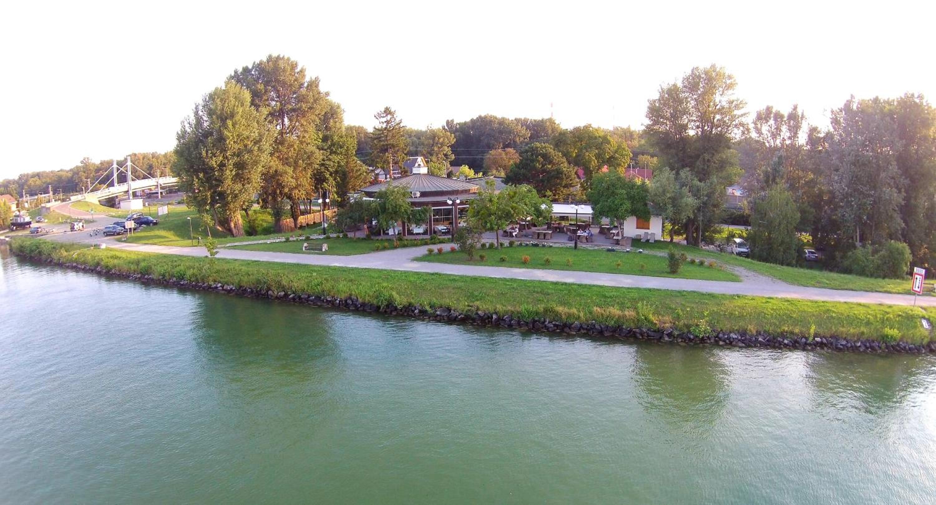 River Lodge