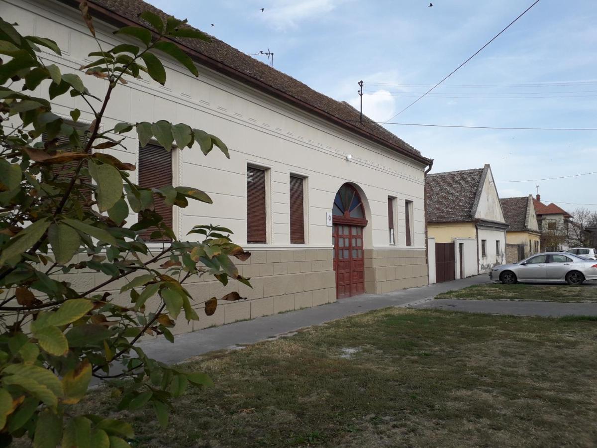 Photo 24