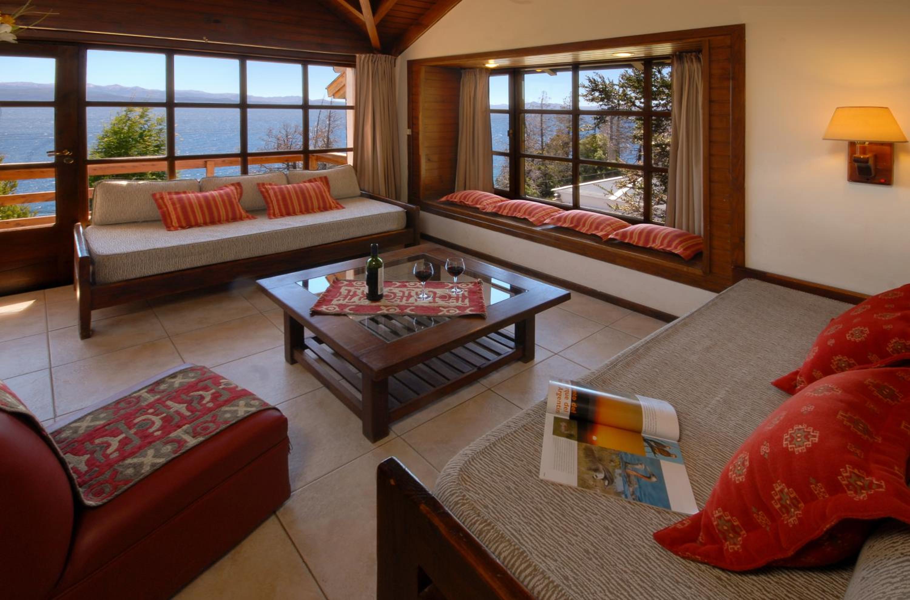 Pailahue Cabañas Lodge