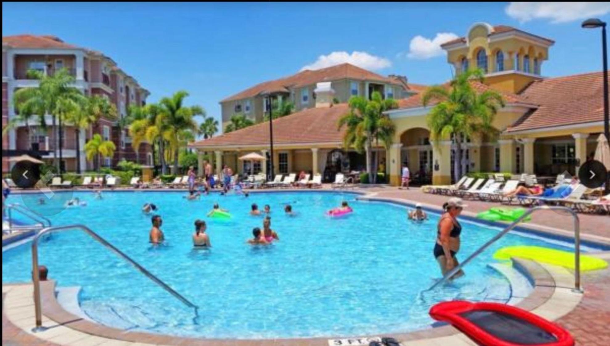 Executive 3 Bedroom Villa at Universal,Convention Center, Vista Cay