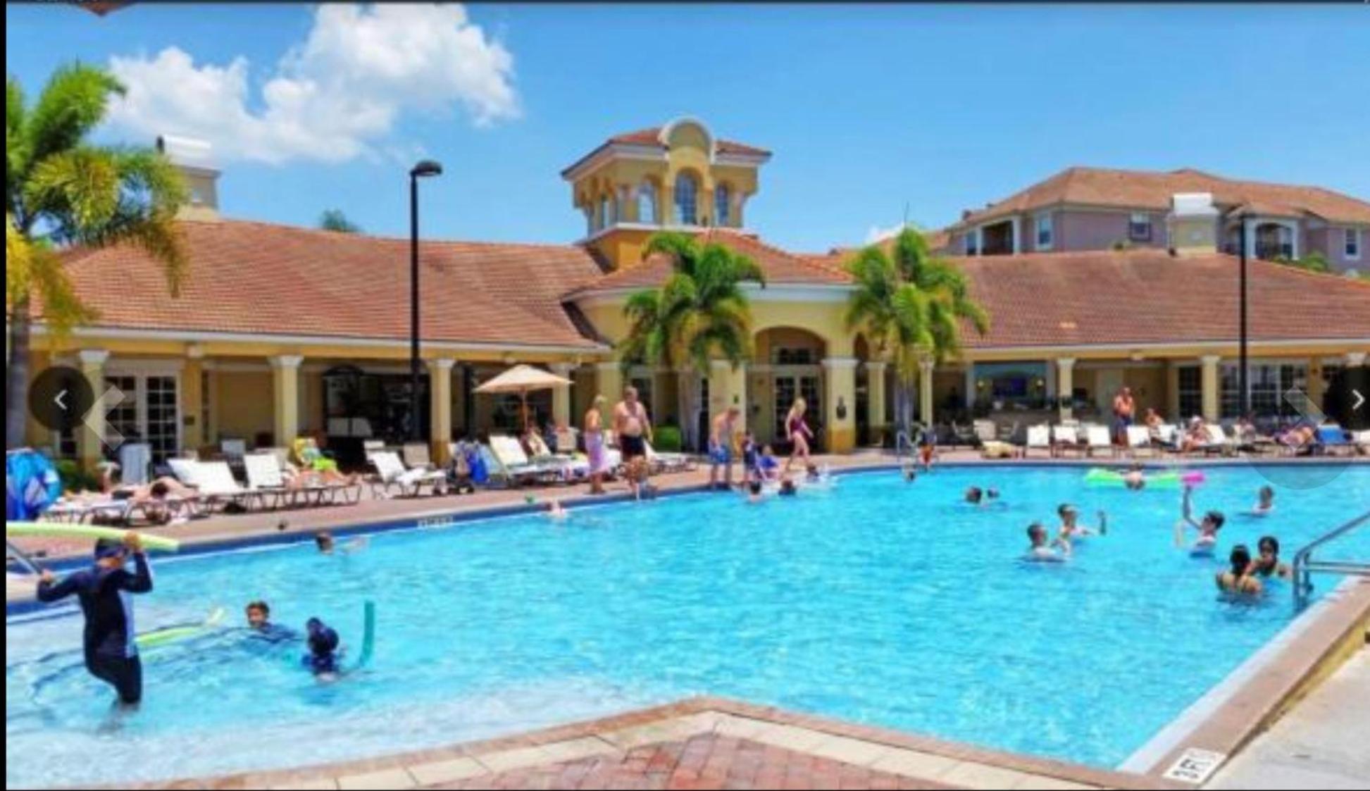 Executive 3 Bedroom Villa at Universal,Convention Center, Vista Cay