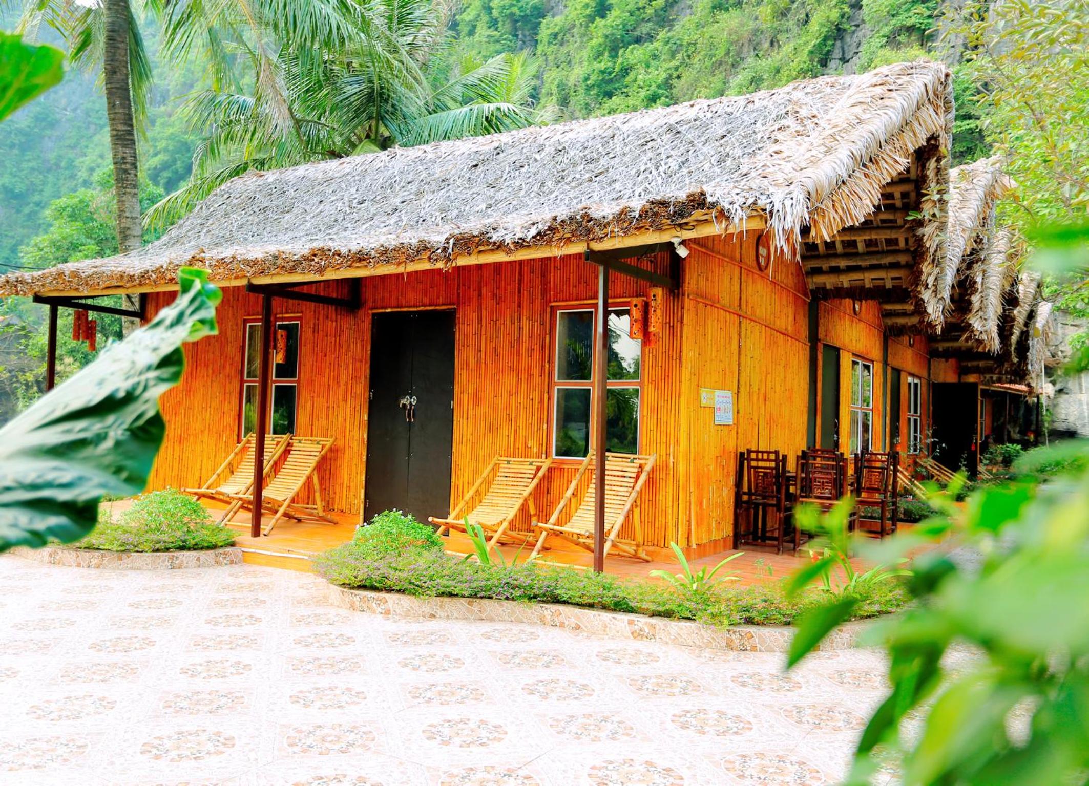 Tam Coc Valley Bungalow