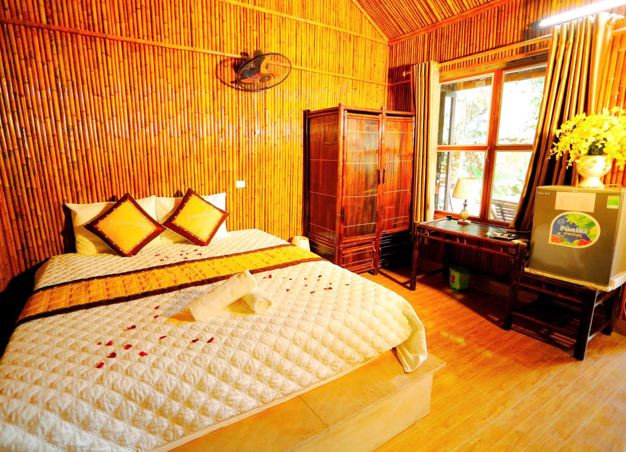 Tam Coc Valley Bungalow