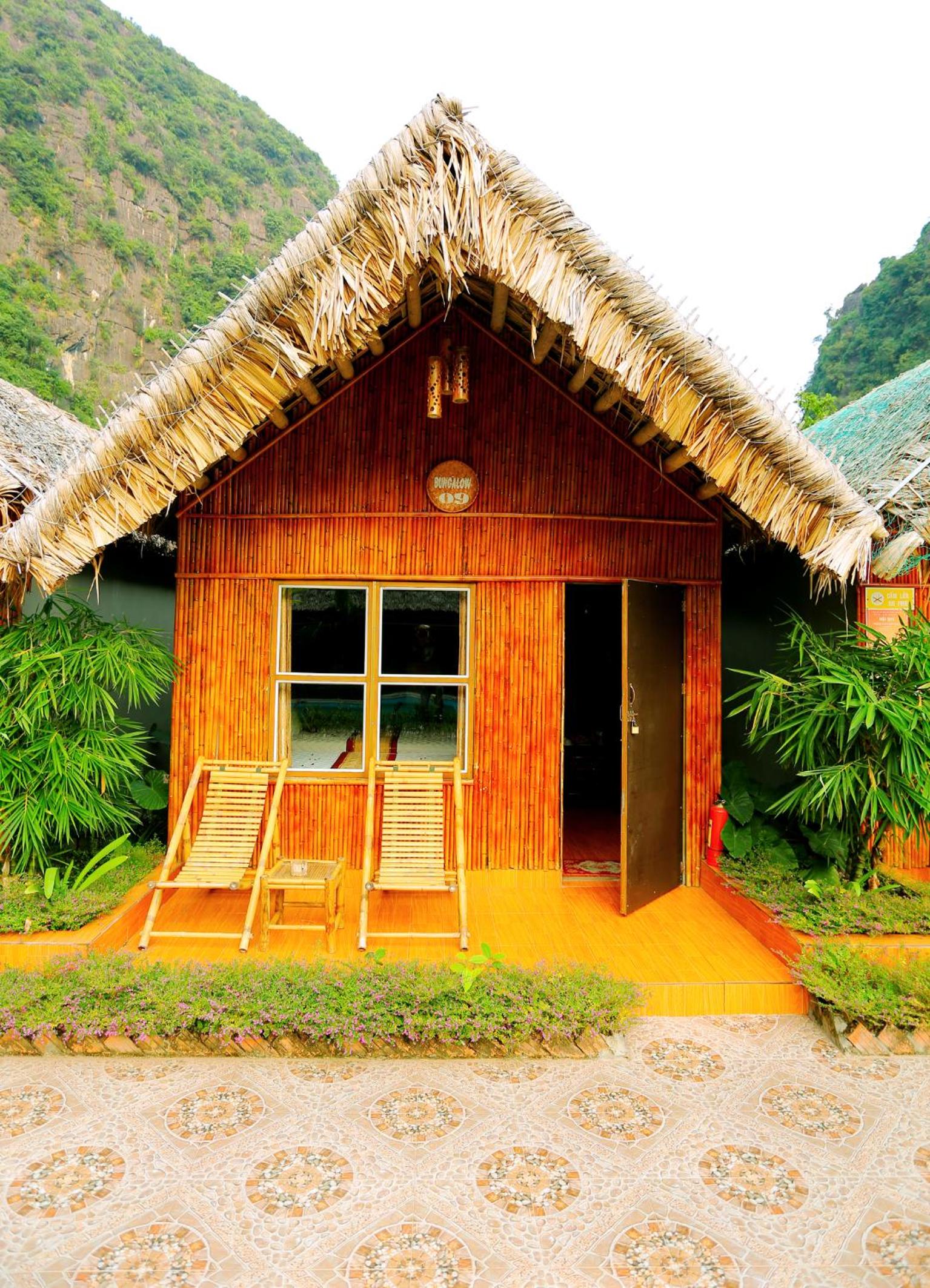 Tam Coc Valley Bungalow