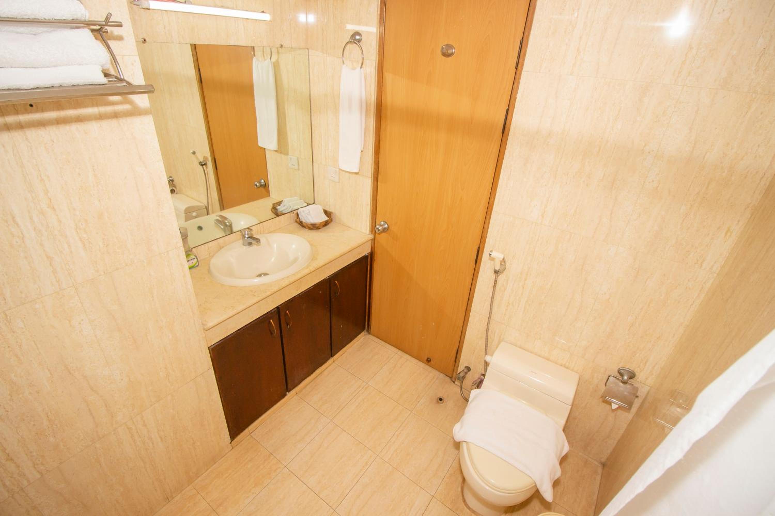 Rafflesia Serviced Apartments