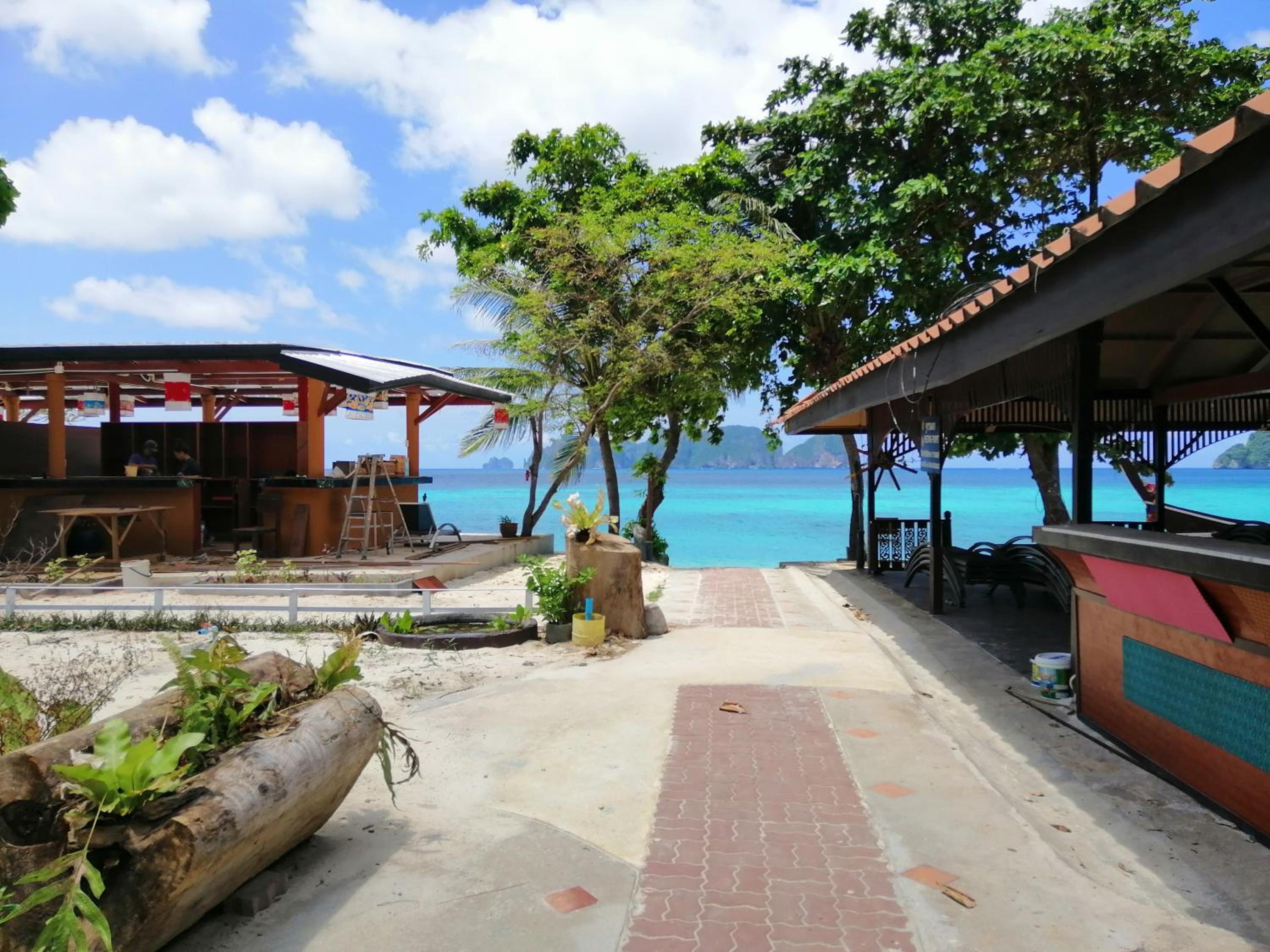 Phi Phi Long Beach Bungalow ( Had Yao) view 4
