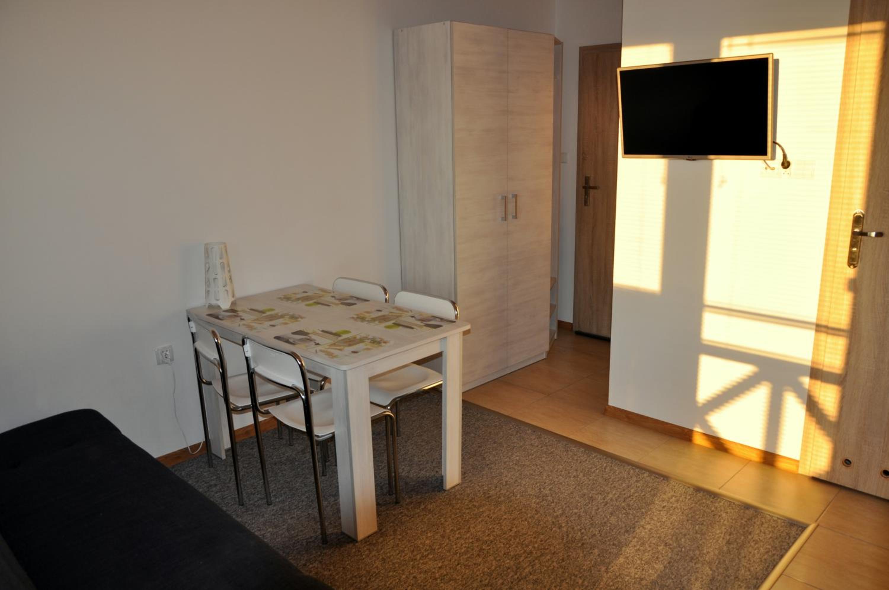 Photo 34