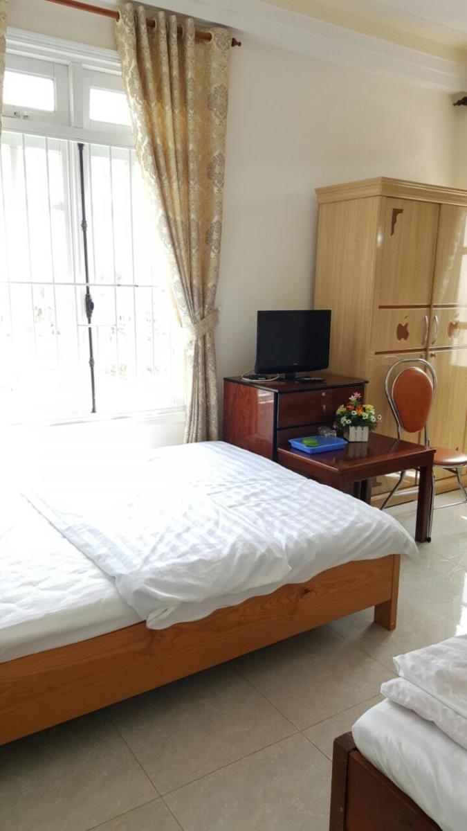 Guesthouse Hoang Oanh view 2