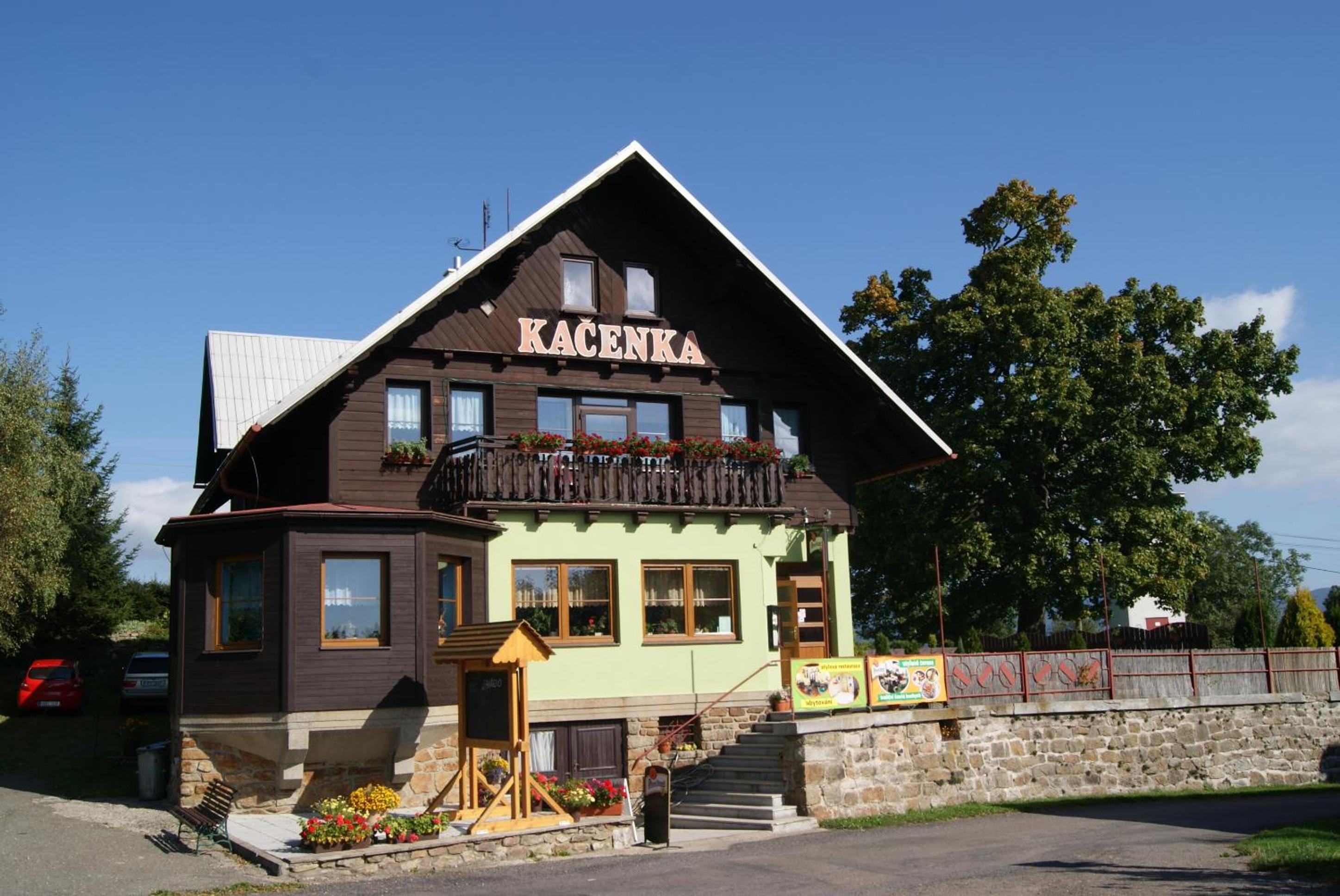 Valinka - chata pod rozhlednou Val