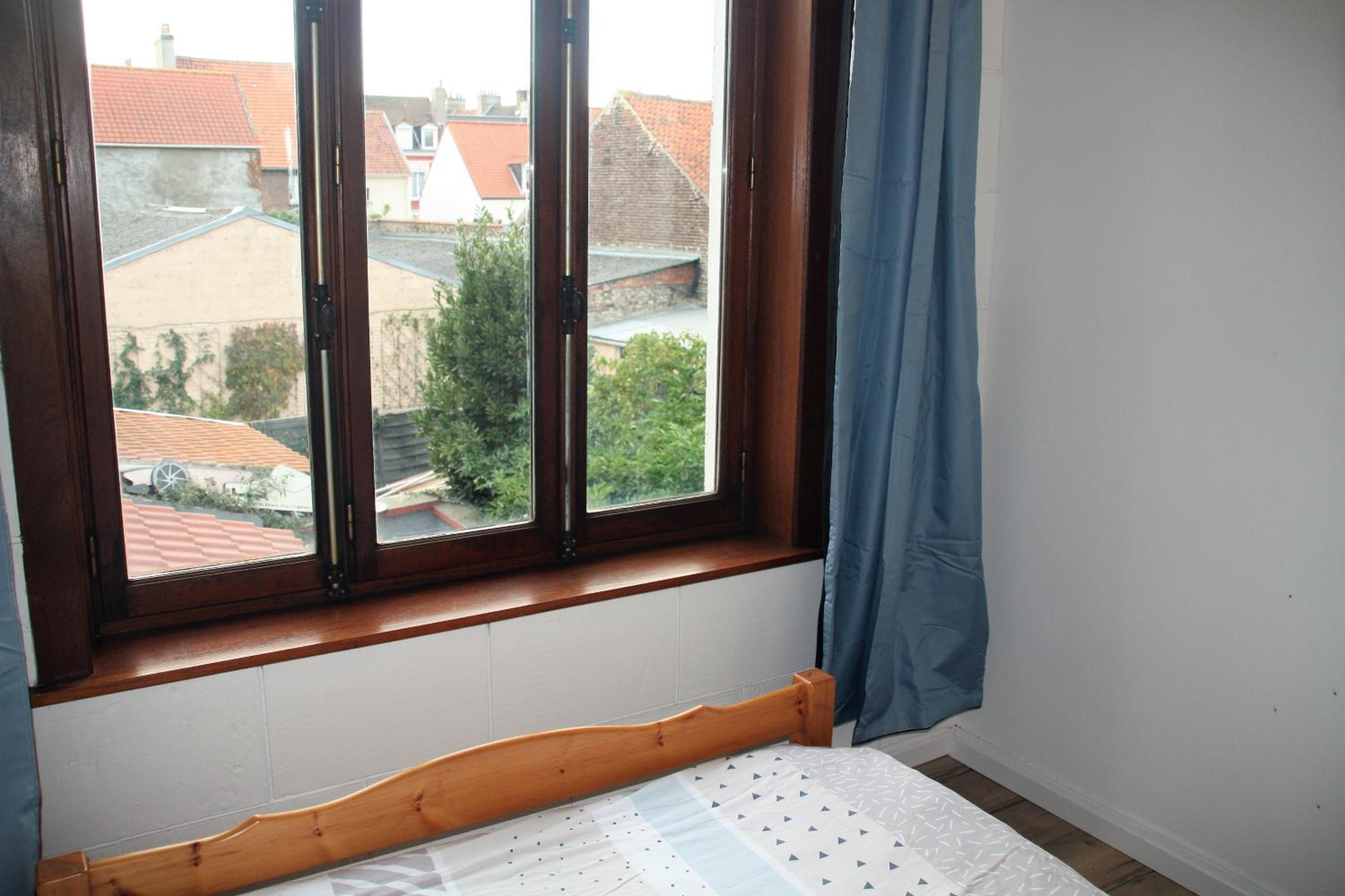 Photo 33
