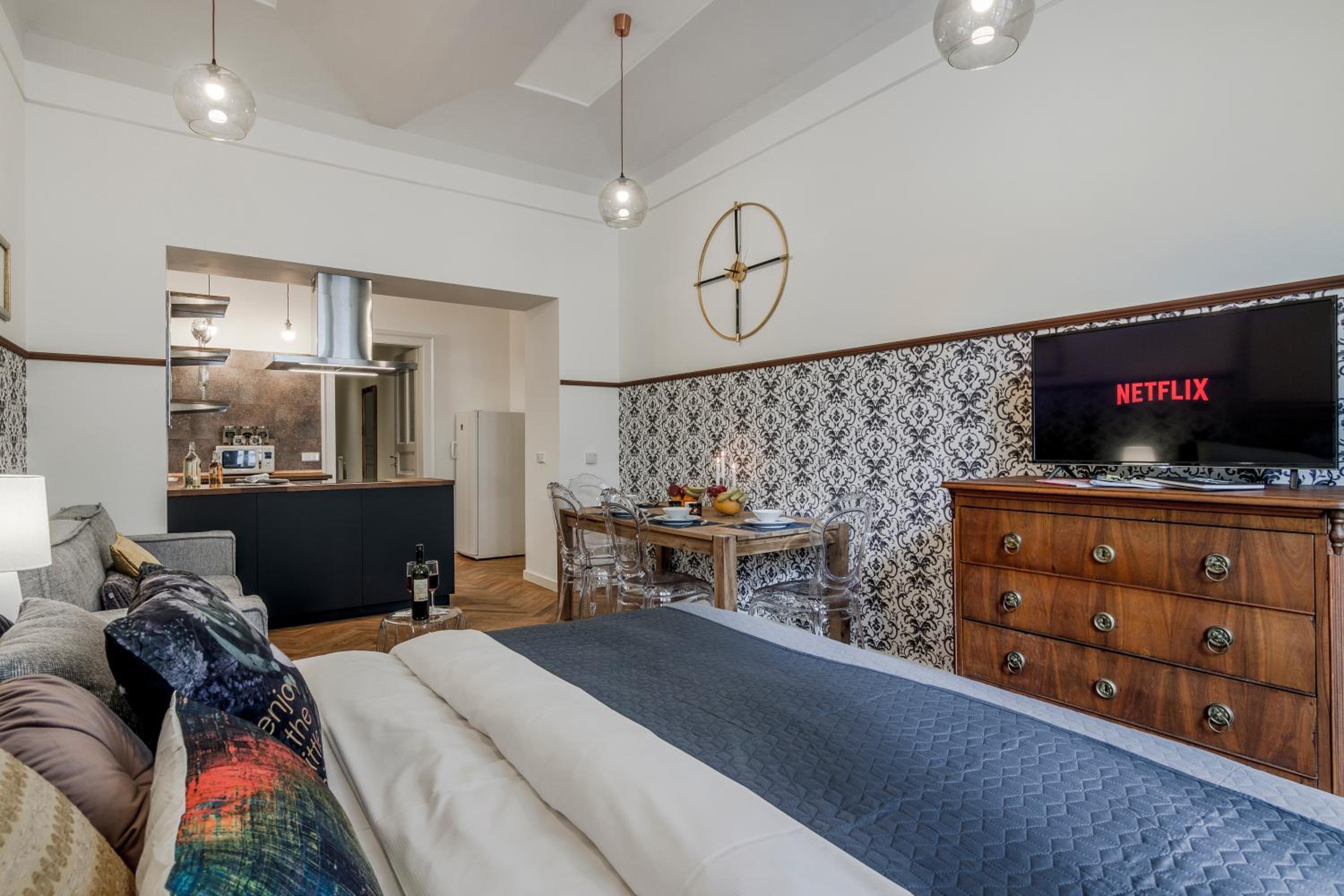 Prague Trendy Central Apartment by Michal&Friends