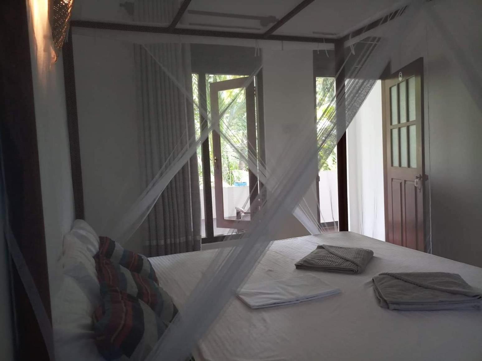 Piumi House