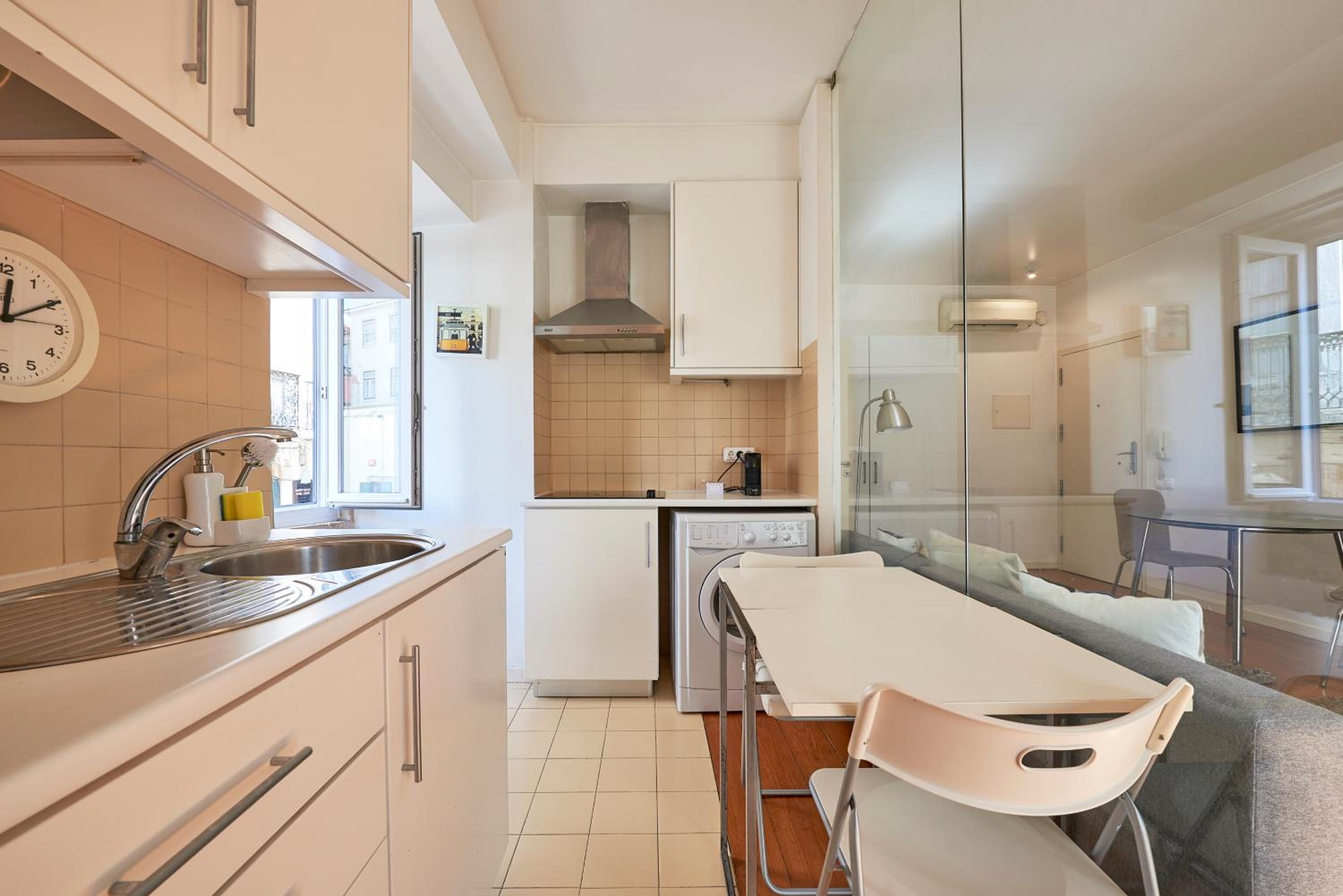 Salgadeiras Suites - Bairro Alto
