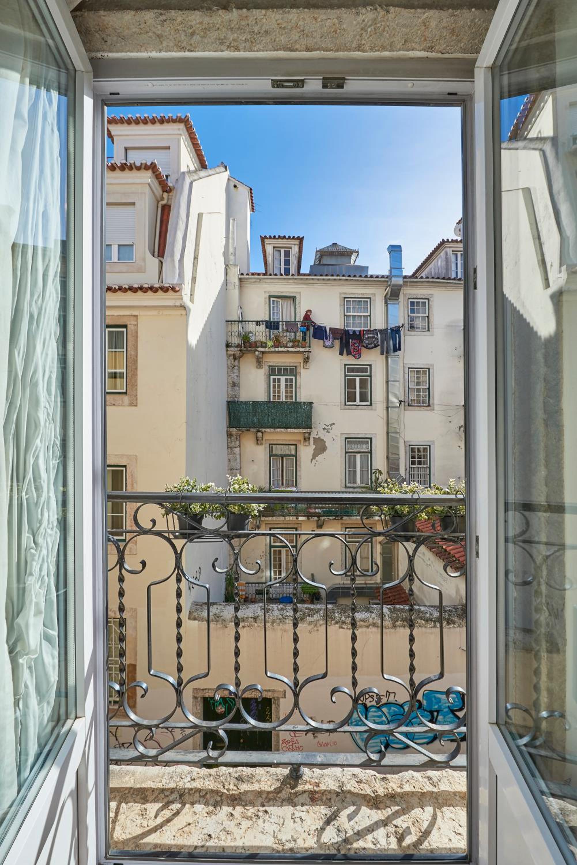 Salgadeiras Suites - Bairro Alto