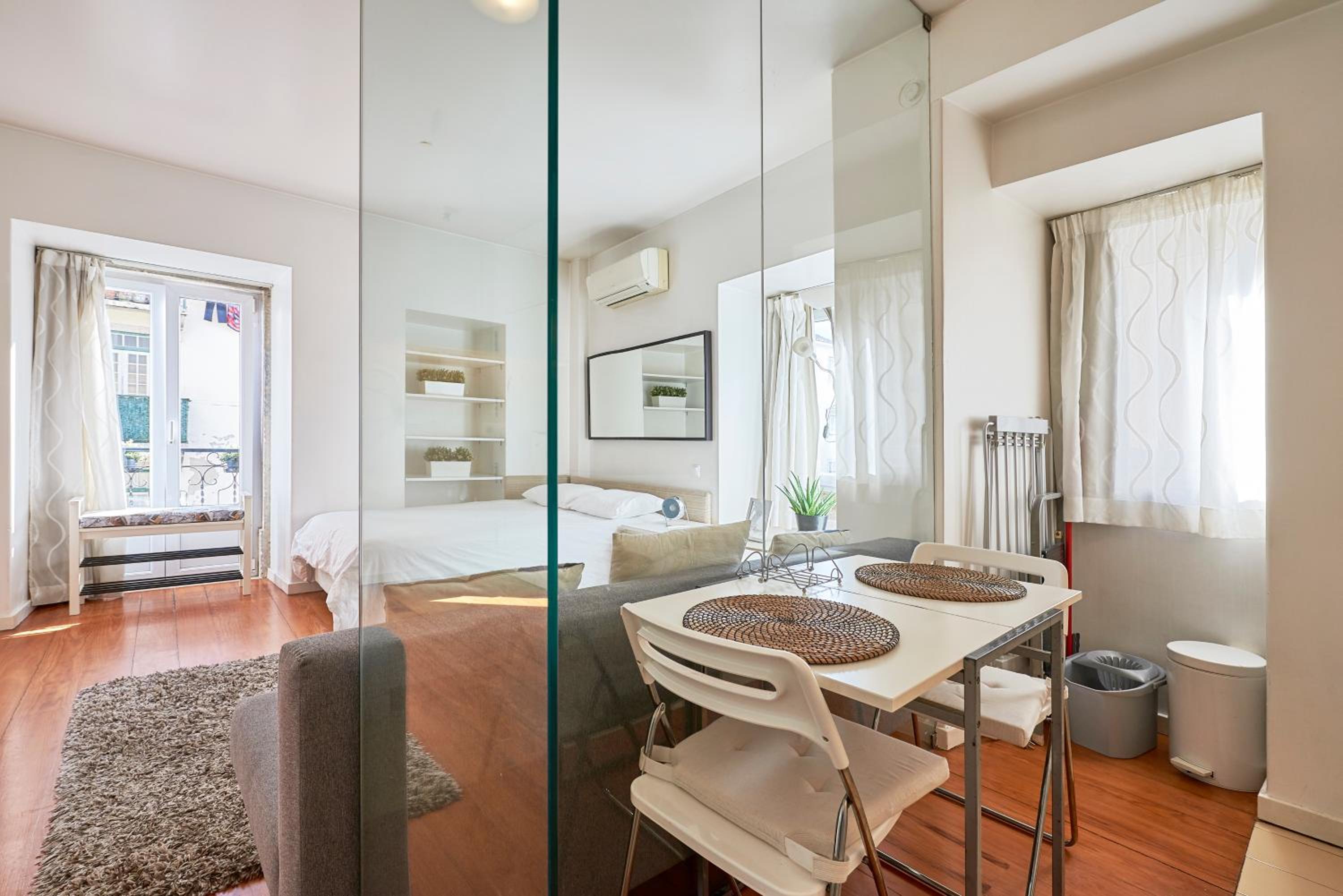 Salgadeiras Suites - Bairro Alto