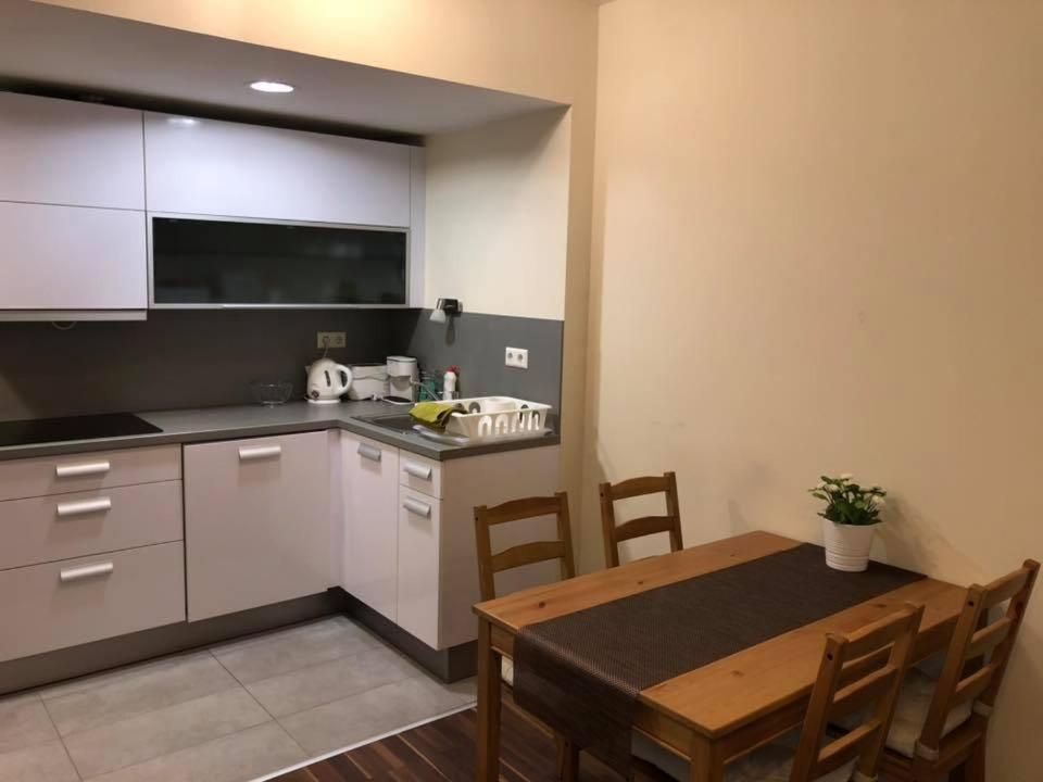 Velence Wellness Apartman view 4