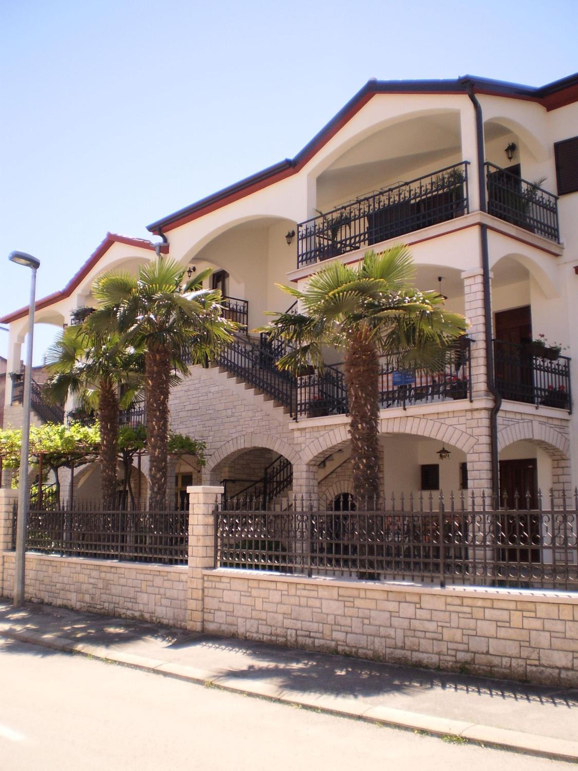 Apartments Modrušan view 4