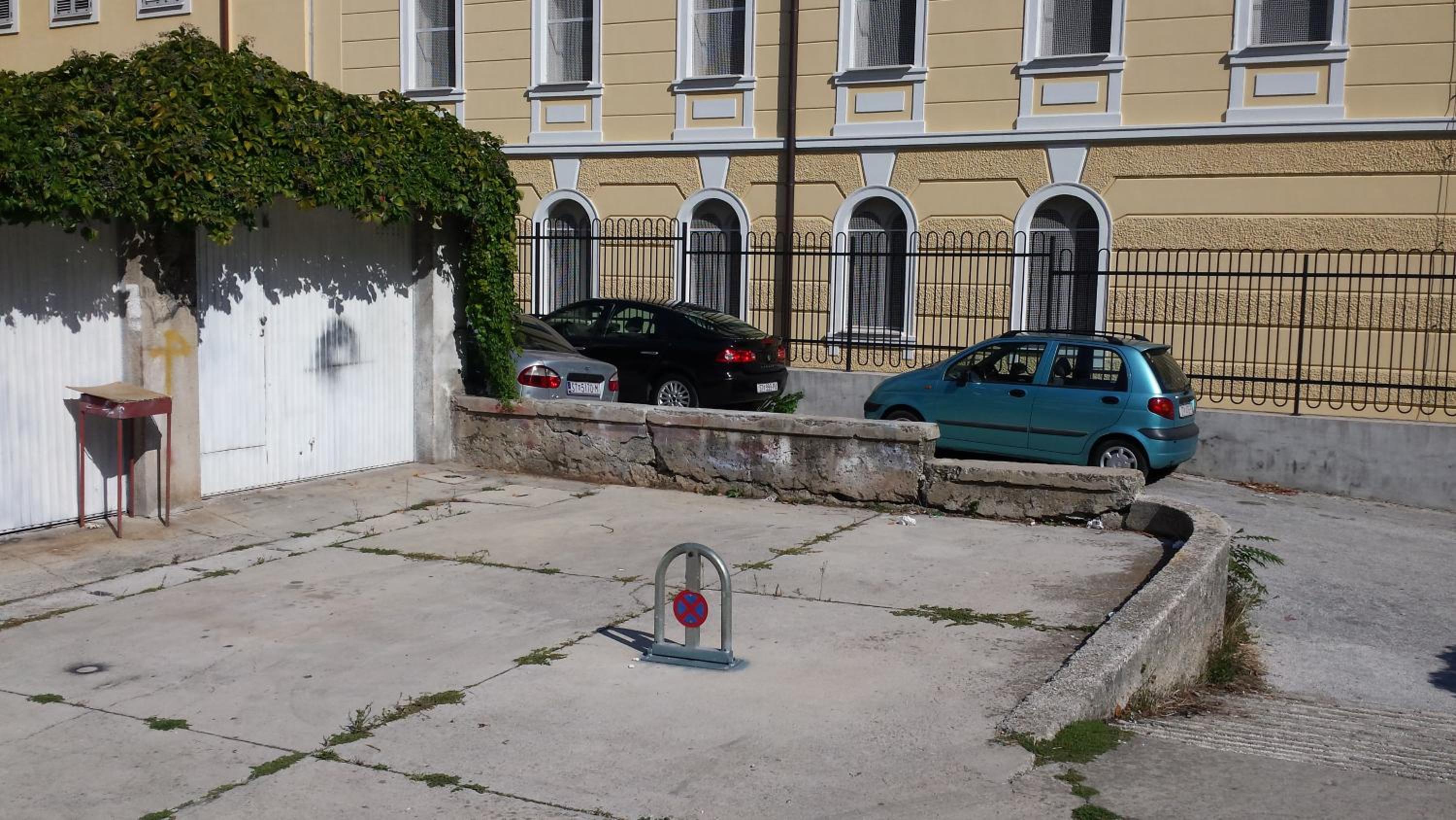 Photo 19