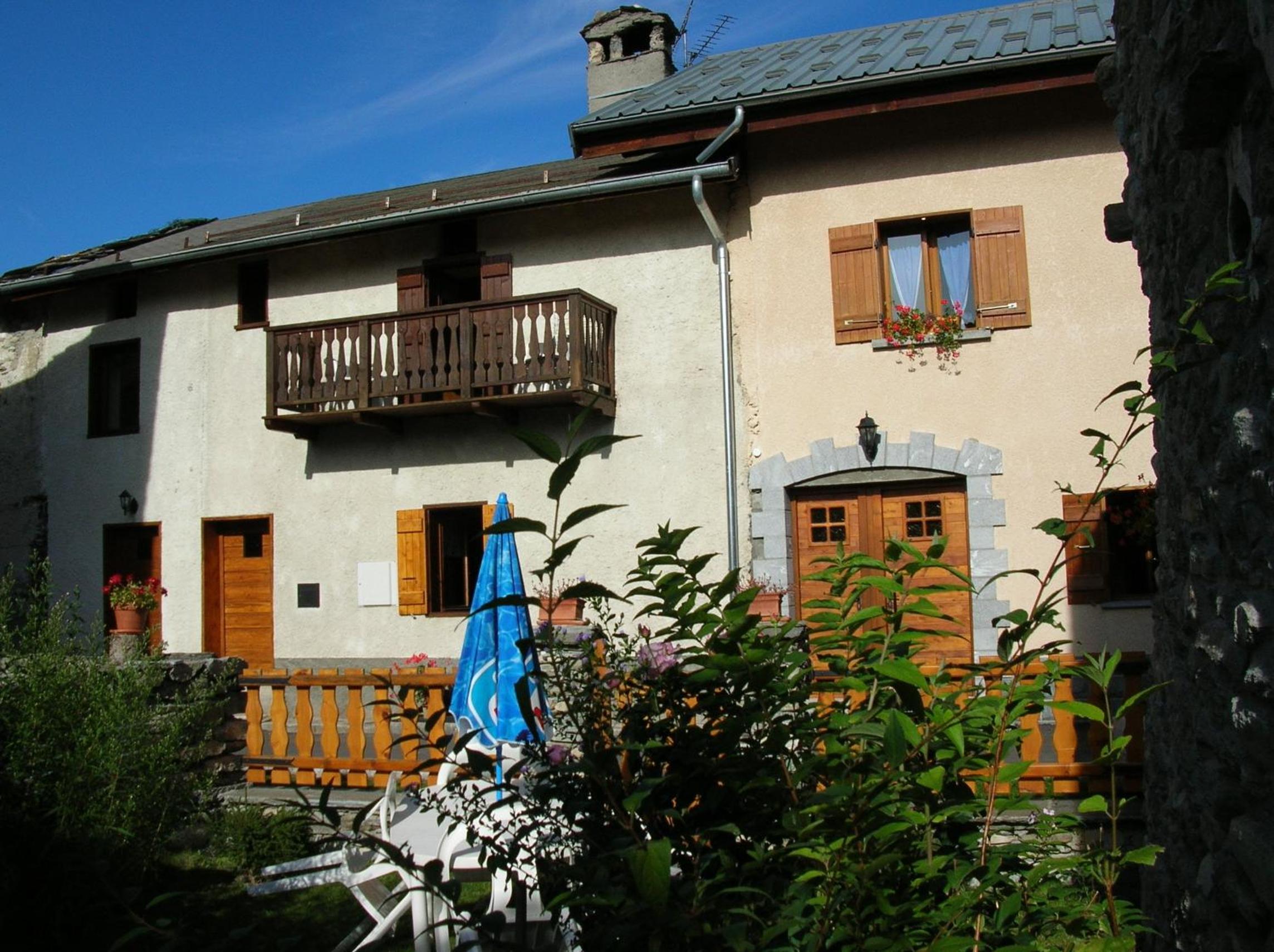 Photo 11