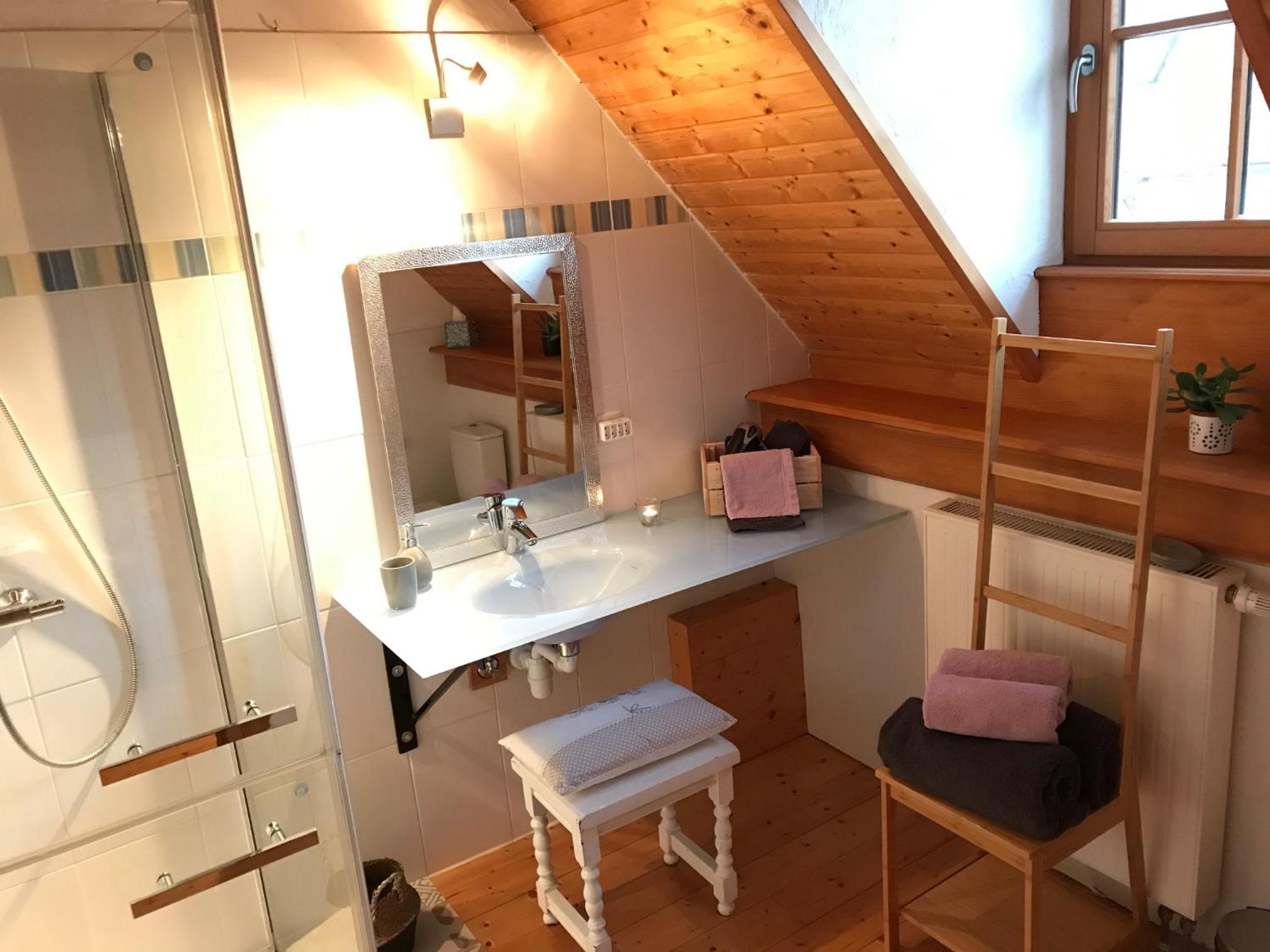 Photo 31