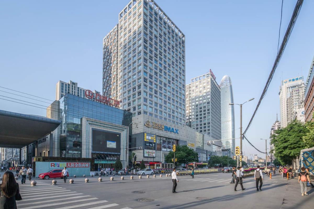 Jinan Vacations - Jinan ShizhongQuancheng Square Locals Apartment 00127290 - Property Image 3
