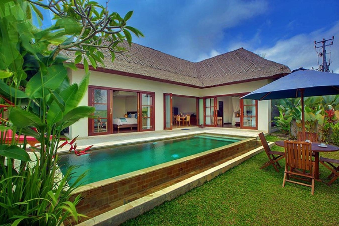 Anusara Luxury Villas