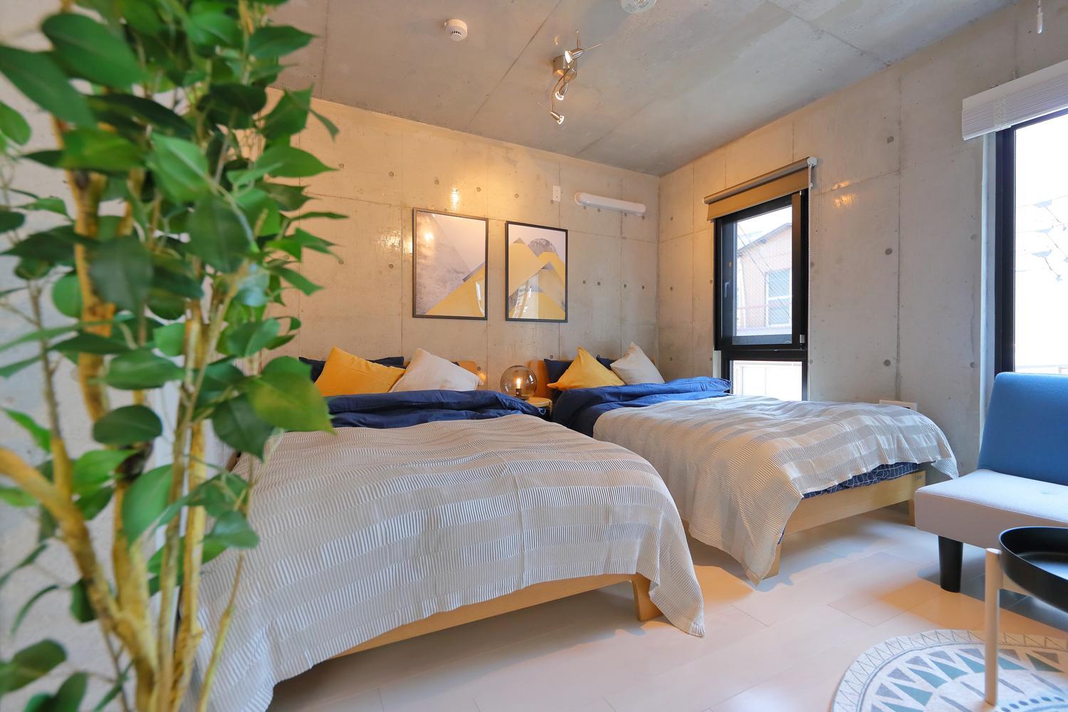 hotel room